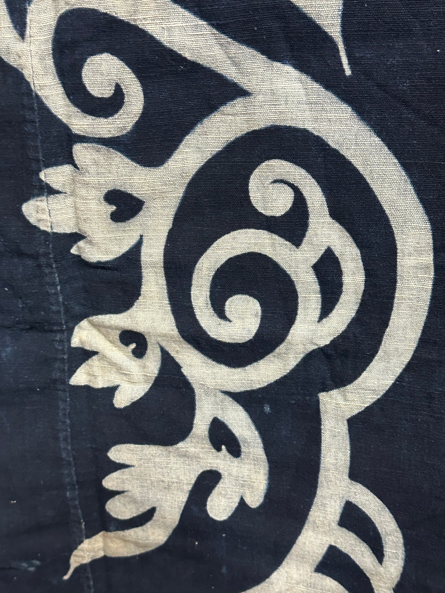 Antique Japanese 19th Century Textile Kamon & Arabesque - Tsutsugaki 53"x52"