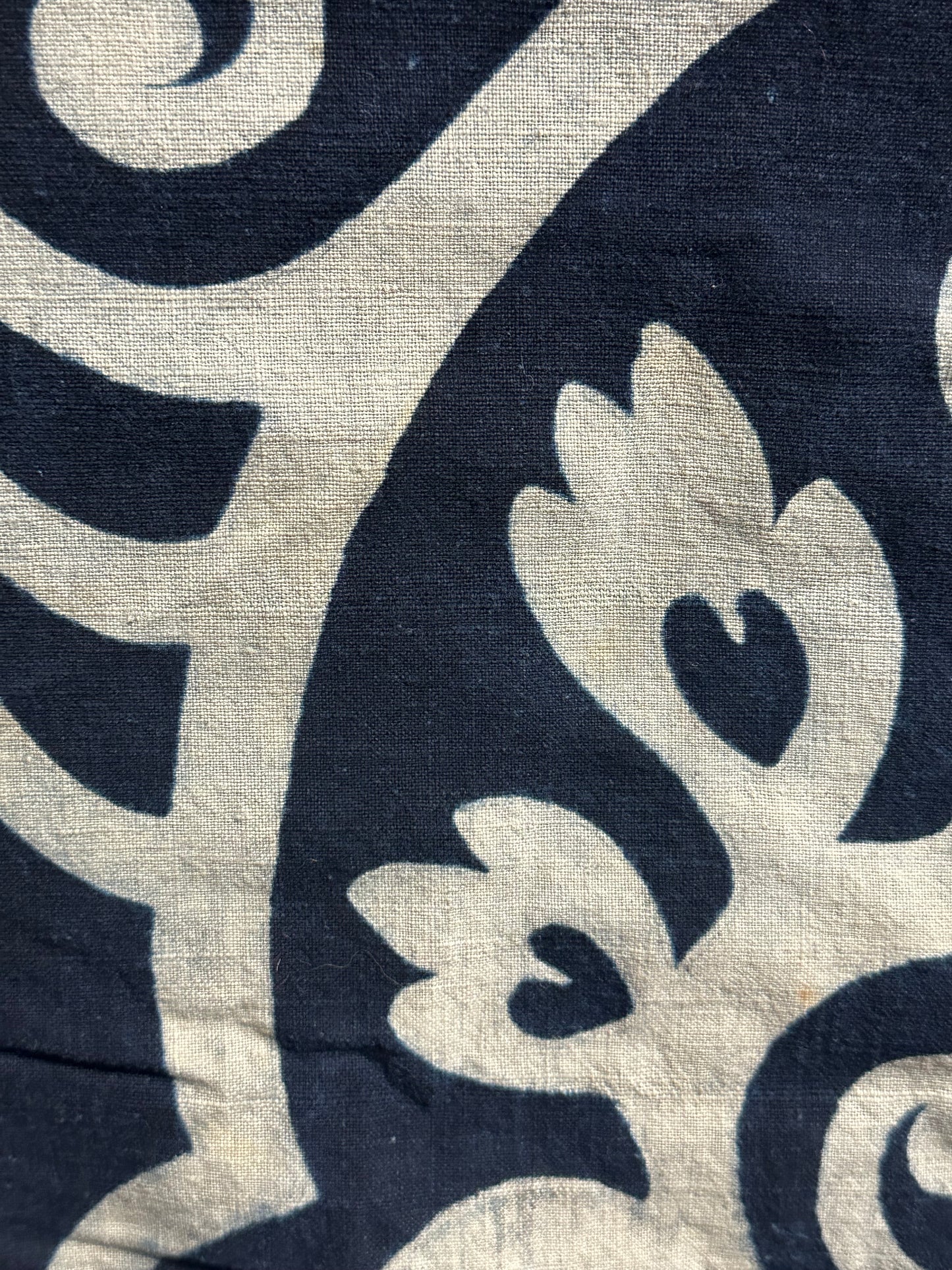 Antique Japanese 19th Century Textile Kamon & Arabesque - Tsutsugaki 53"x52"