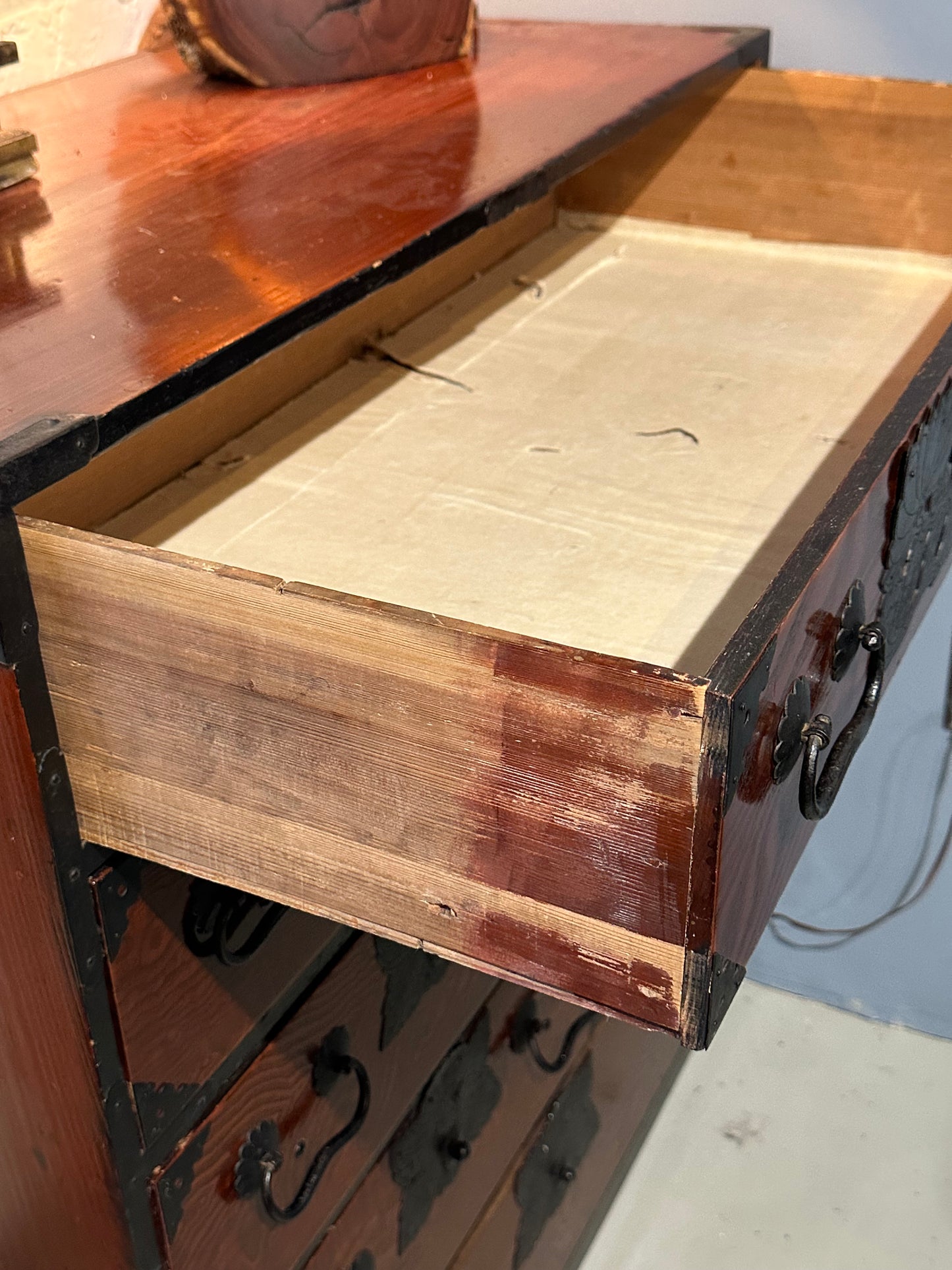 Antique Japanese Sendai Ishodansu Clothing Tansu Keyaki & Sugi Chest 39"H LS#124