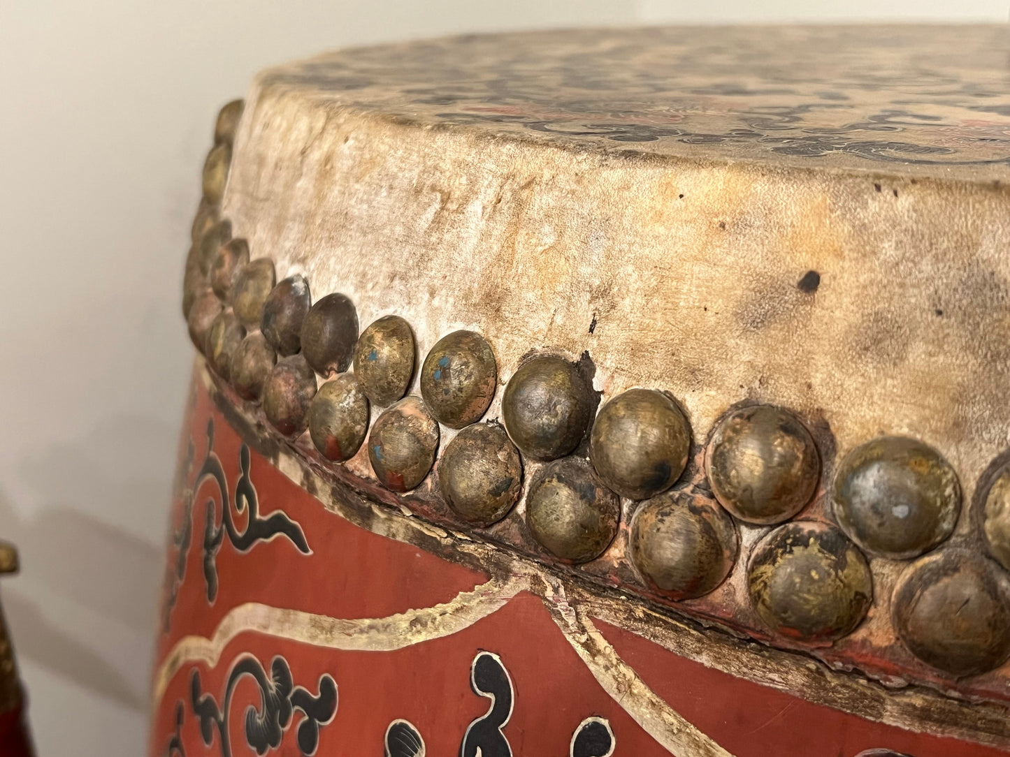 Vintage Taiko Drum in Chinese Motifs w/ Stand Sticks Accessories 26"x18"