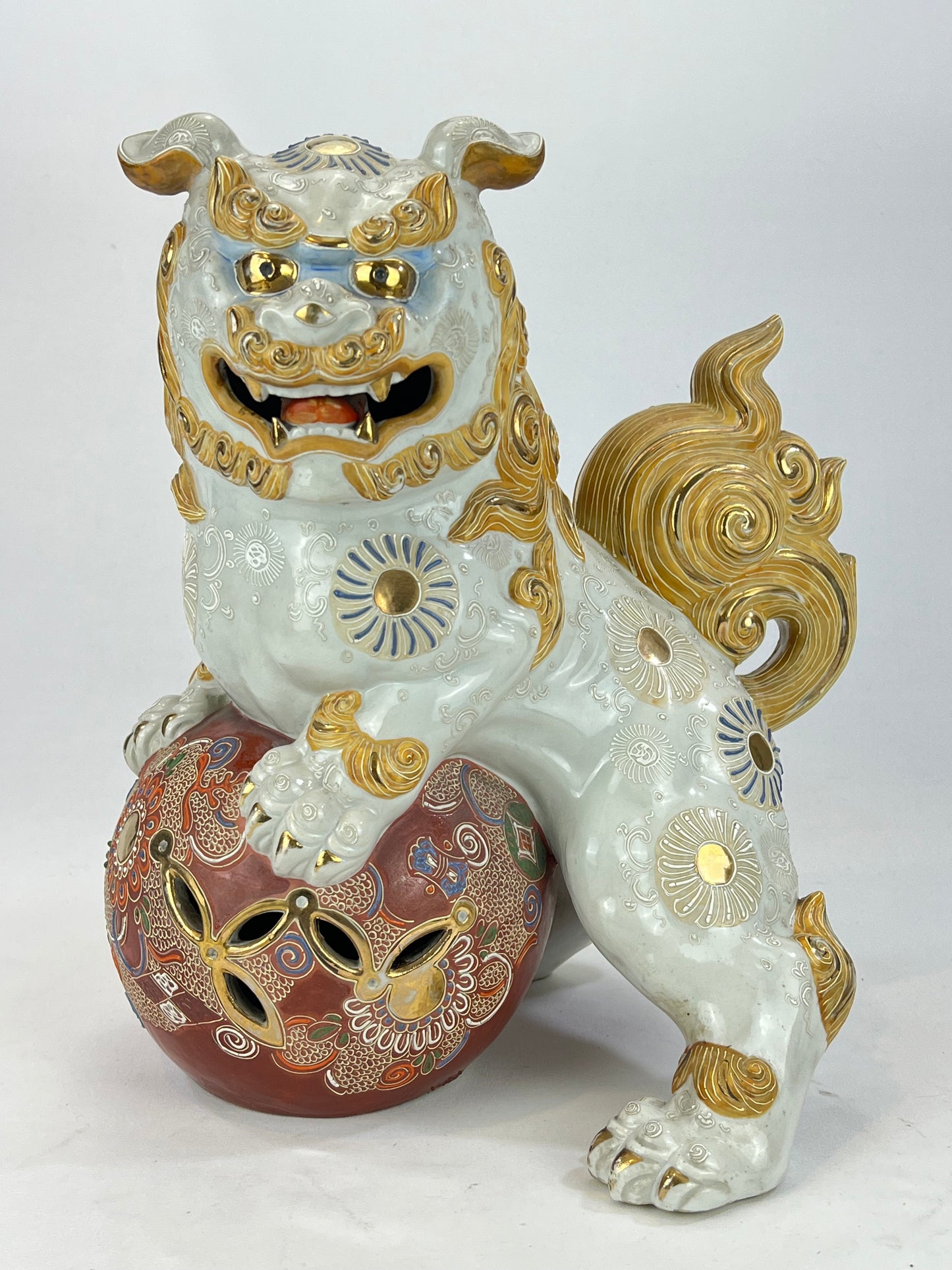 Vintage Japanese Kutani Cermic ShiShi Temple Lion Foo Dog Statue 13”
