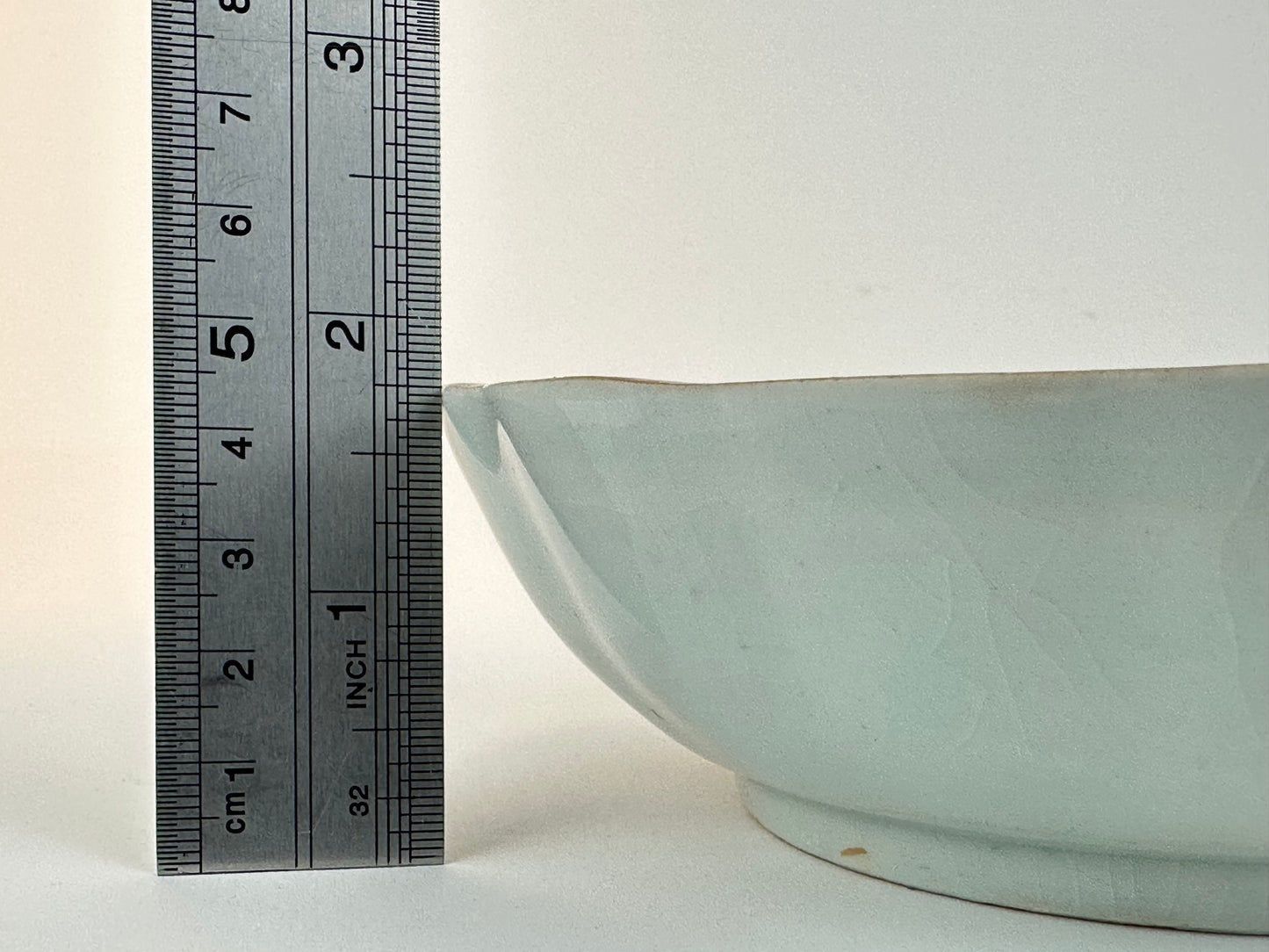 Antique Japanese Imari Scalloped Porcelain Bowl Underglaze Blue Design 6.25"W