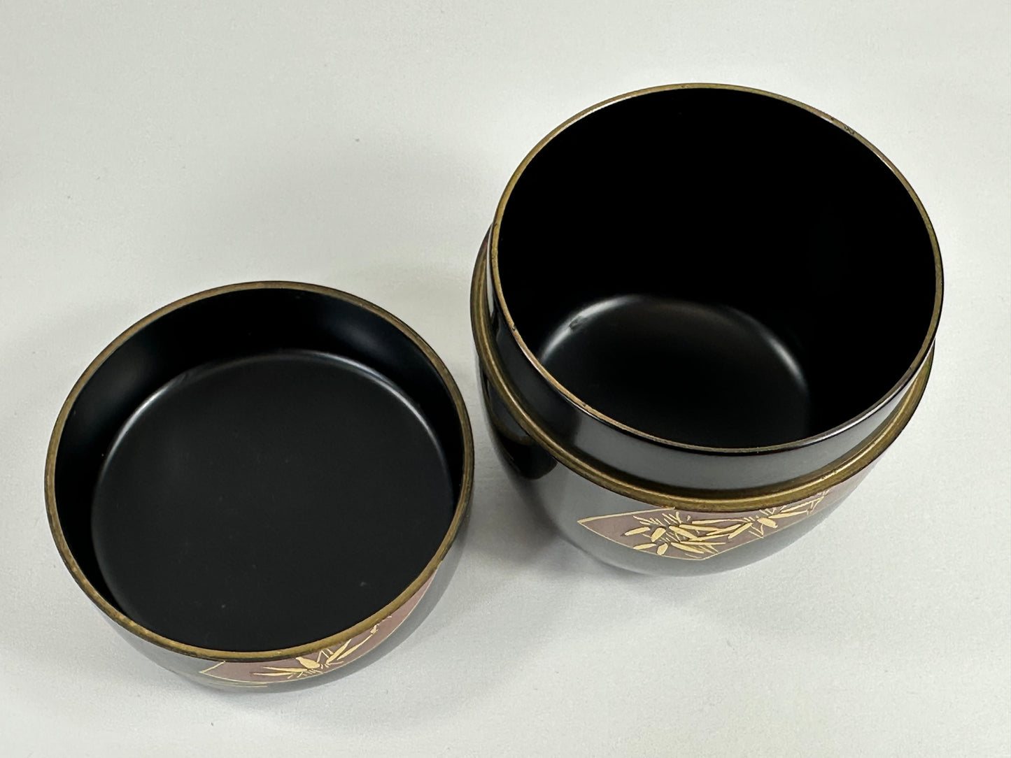 Vintage Japanese Tea Ceremony Natsume Black Lacquer Bamboo Pine Plum 3”