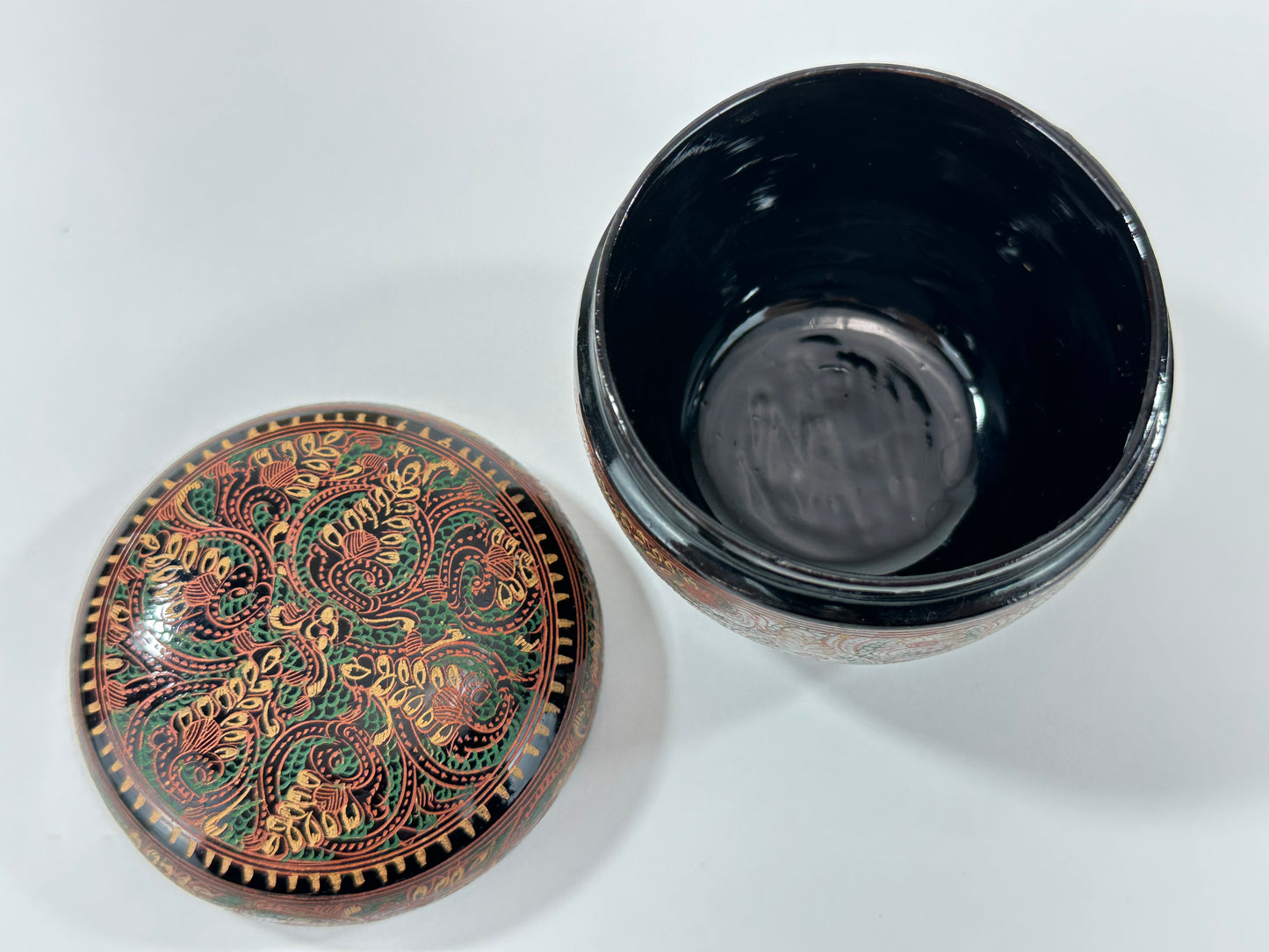 Japanese Kinma Lacquer Chu Natsume Floral Scroll Tea Caddy Sanuki Style