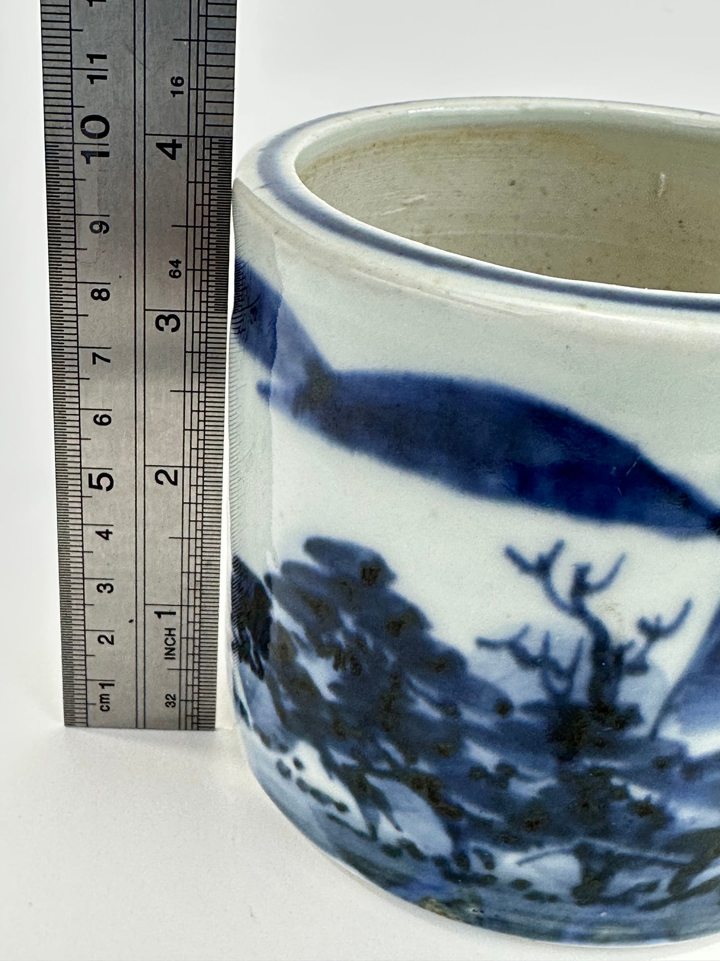 Antique Chinese Qing Period Blue & White Porcelain Brush Pot 4.5"W