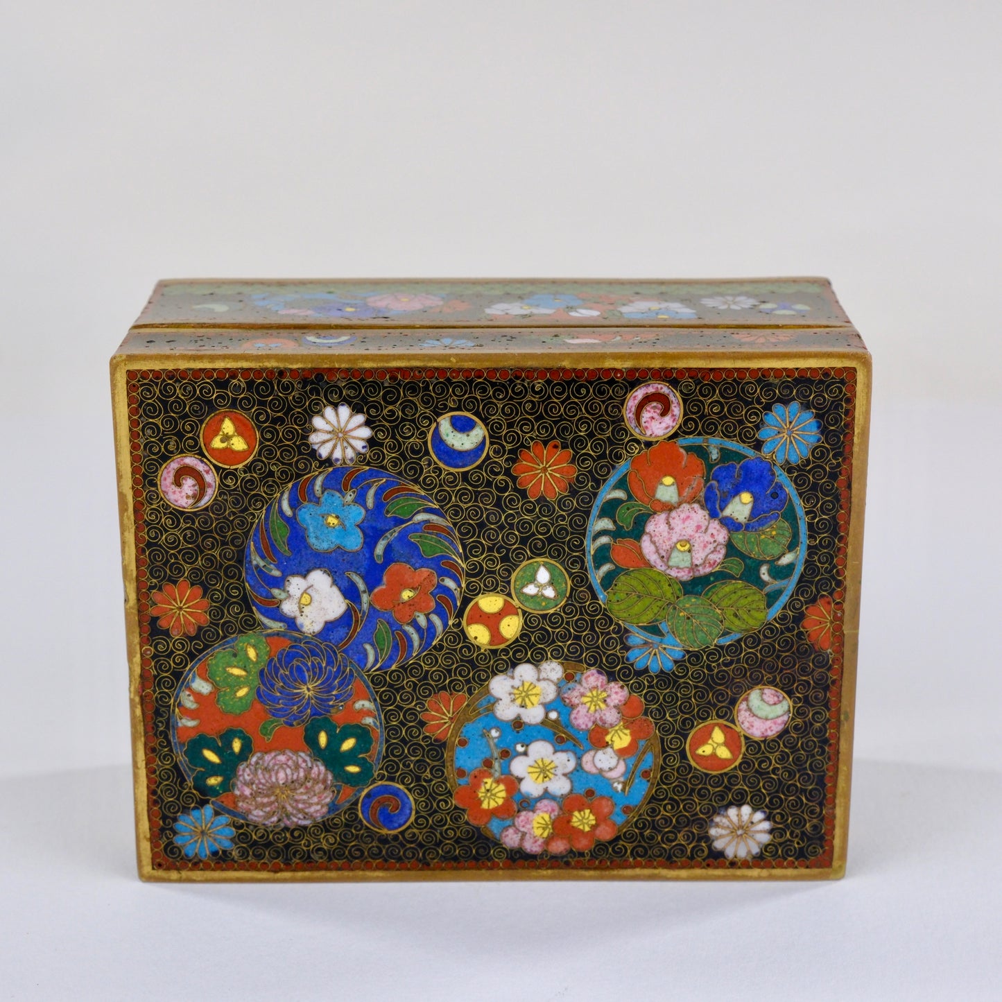 Antique Chinese c1910's Cloisonné Box w/ Floral Motif on Black 4.25”