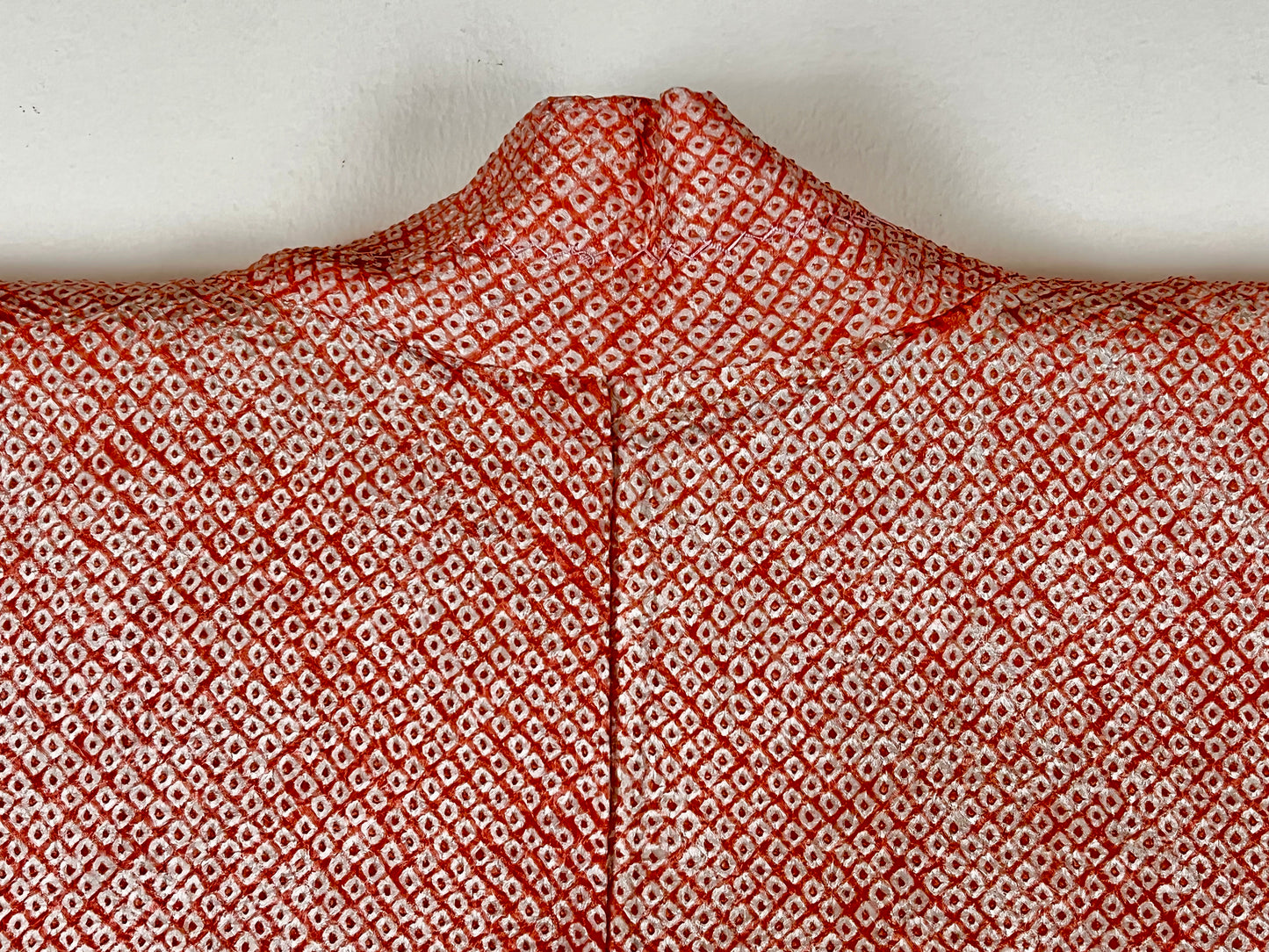 Vintage Japanese Silk Haori Coat in Shibori Tie-dye Style Soft Pink 28"L