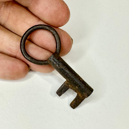 Antique Japanese Edo Era c 1880's Forged Iron Tansu Key 2.25"