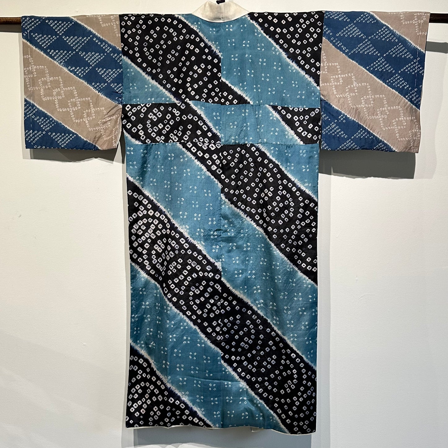 Japanese Silk Woman's Juban Kimono Shibori Tie Dye Turquoise & Navy