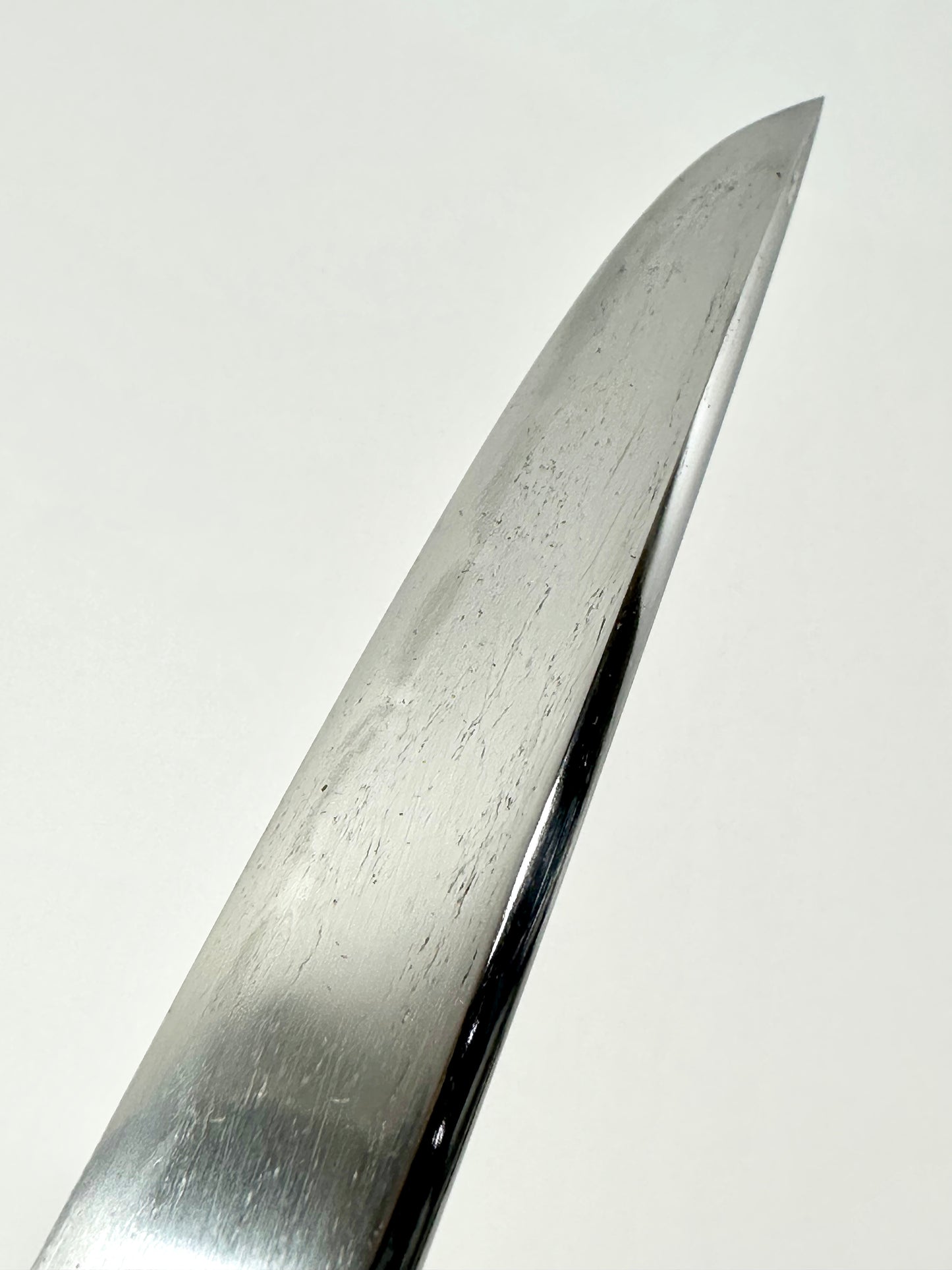 Japanese Edo Period Signed “Kagemitsu” Tanto Samurai Sword in Red Sheath LS#101