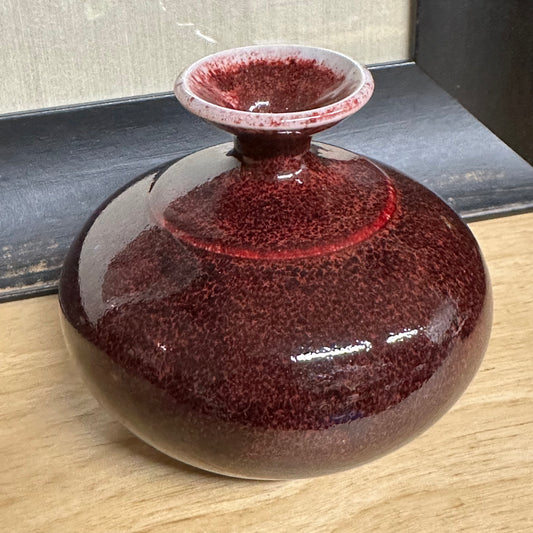 Vintage Japanese Flambé-Glazed Studio Vase Deep Oxblood Red Drip Glaze 4"
