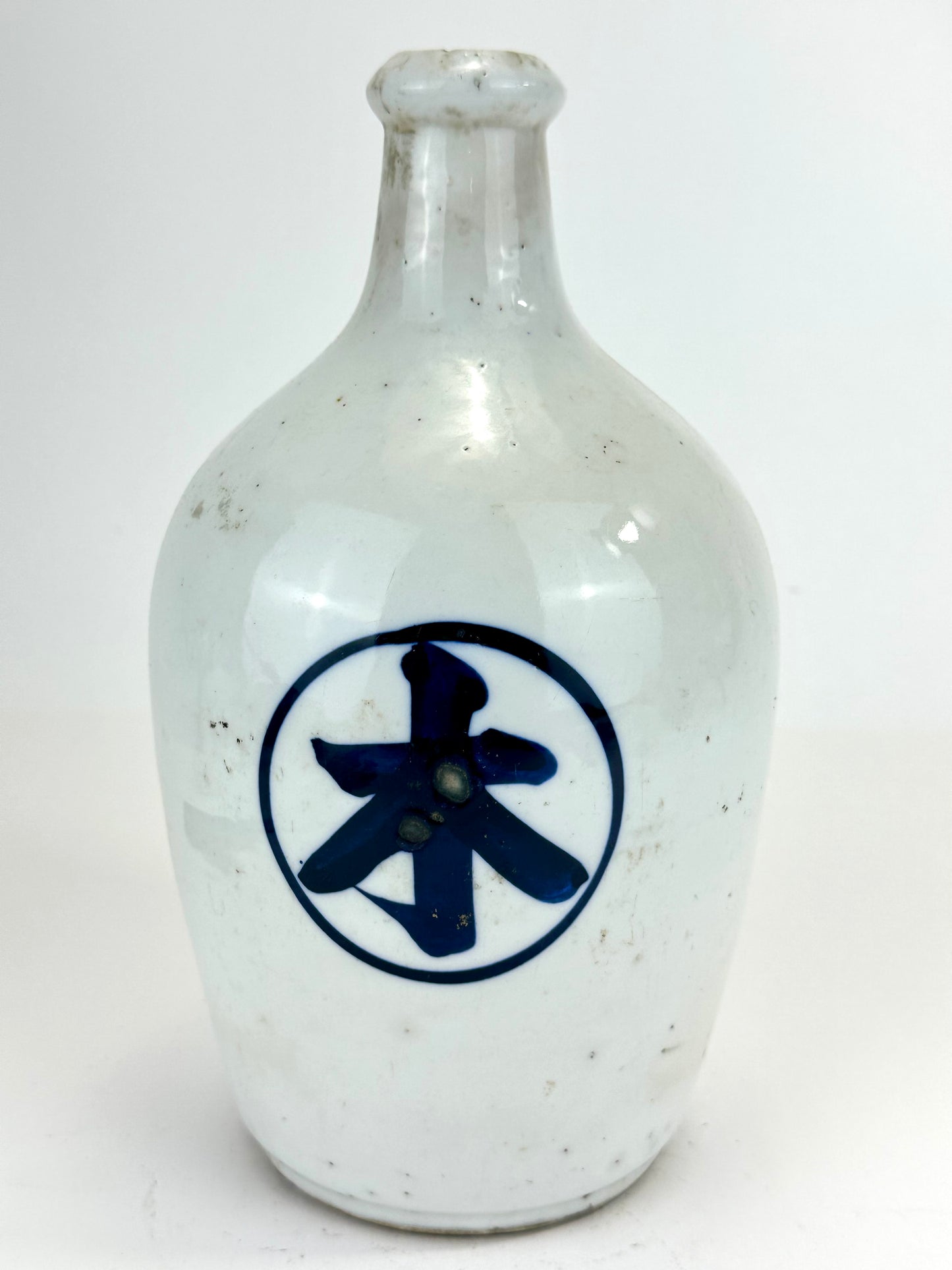 Antique Japanese Blue & White Porcelain Tokkuri Bottle "Migigawa" 10"