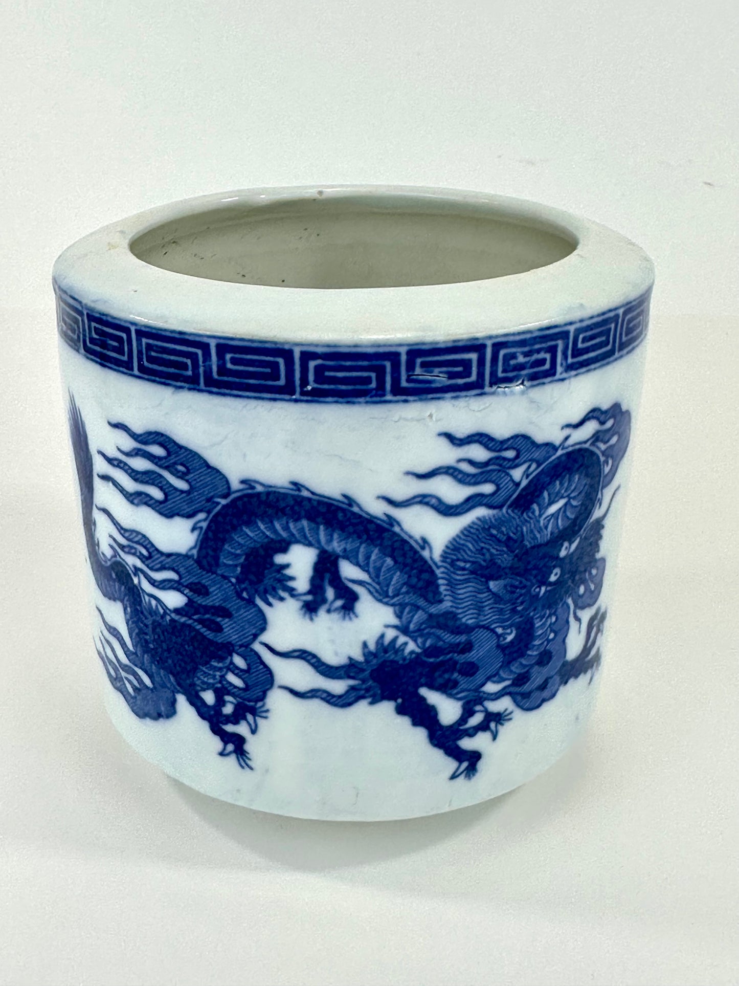Vintage Chinese Porcelain Blue Dragon Brush Pot Republic Period 4.5"H