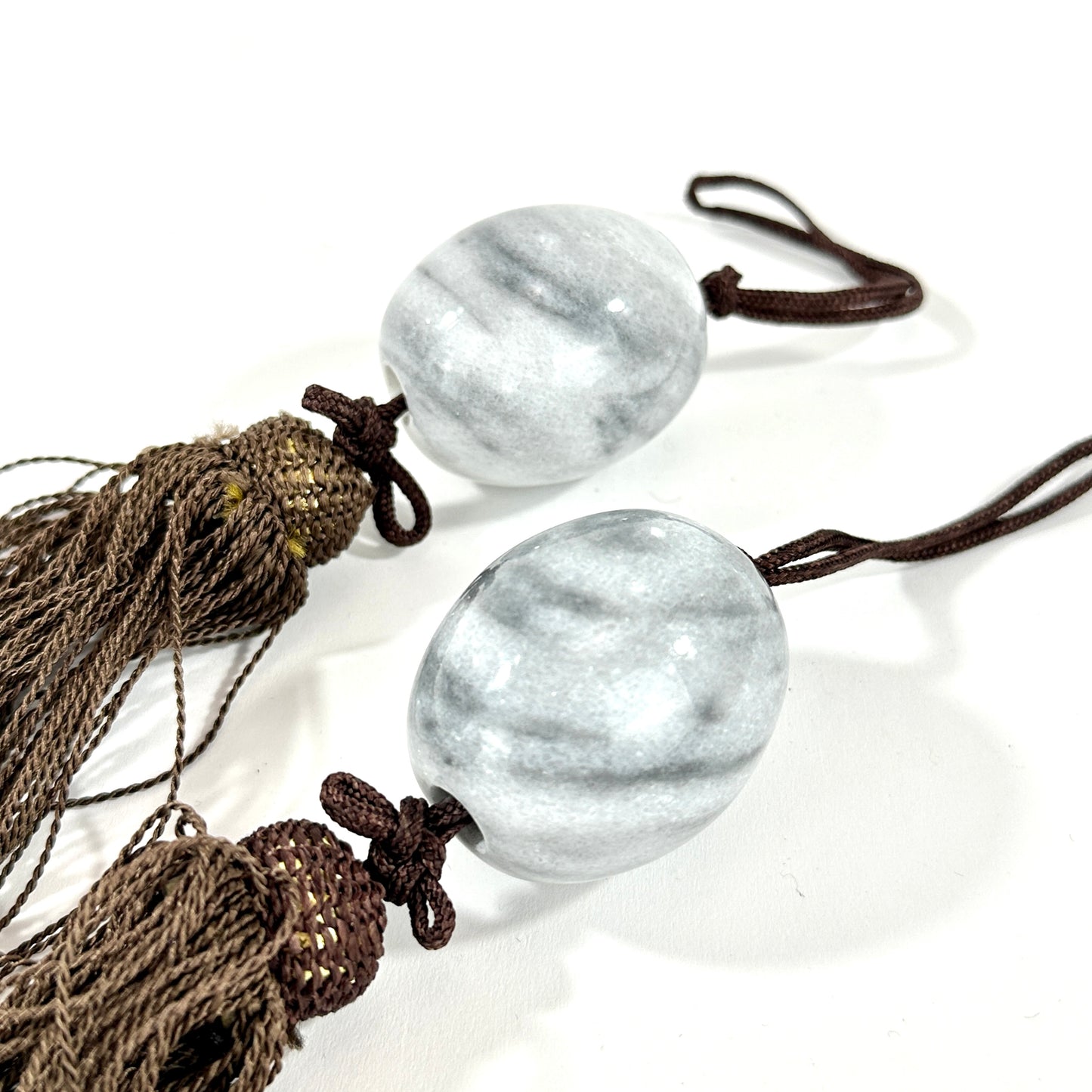 Vintage Japanese Fuchin Scroll Weights Marbled Stone Sphere Beads Bronze Tassel 4cm