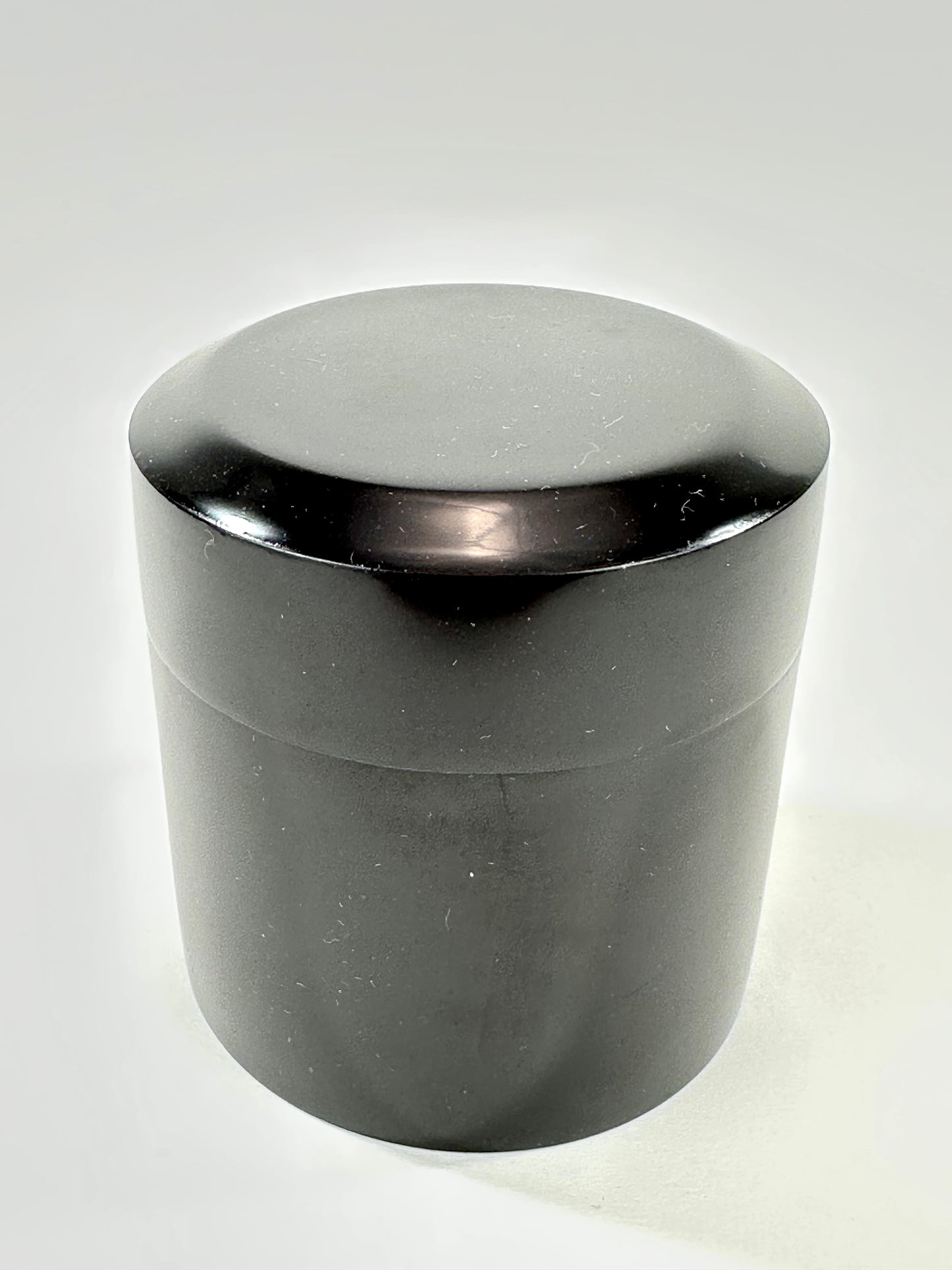 Japanese Fubuki Natsume Black Lacquer Cylindrical Tea Caddy Chanoyu