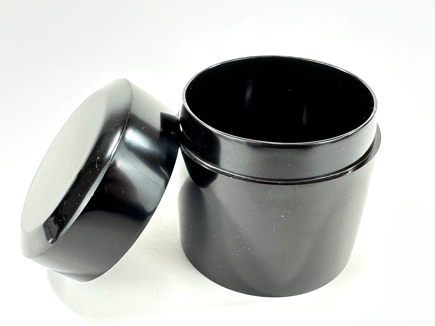 Japanese Fubuki Natsume Black Lacquer Cylindrical Tea Caddy Chanoyu