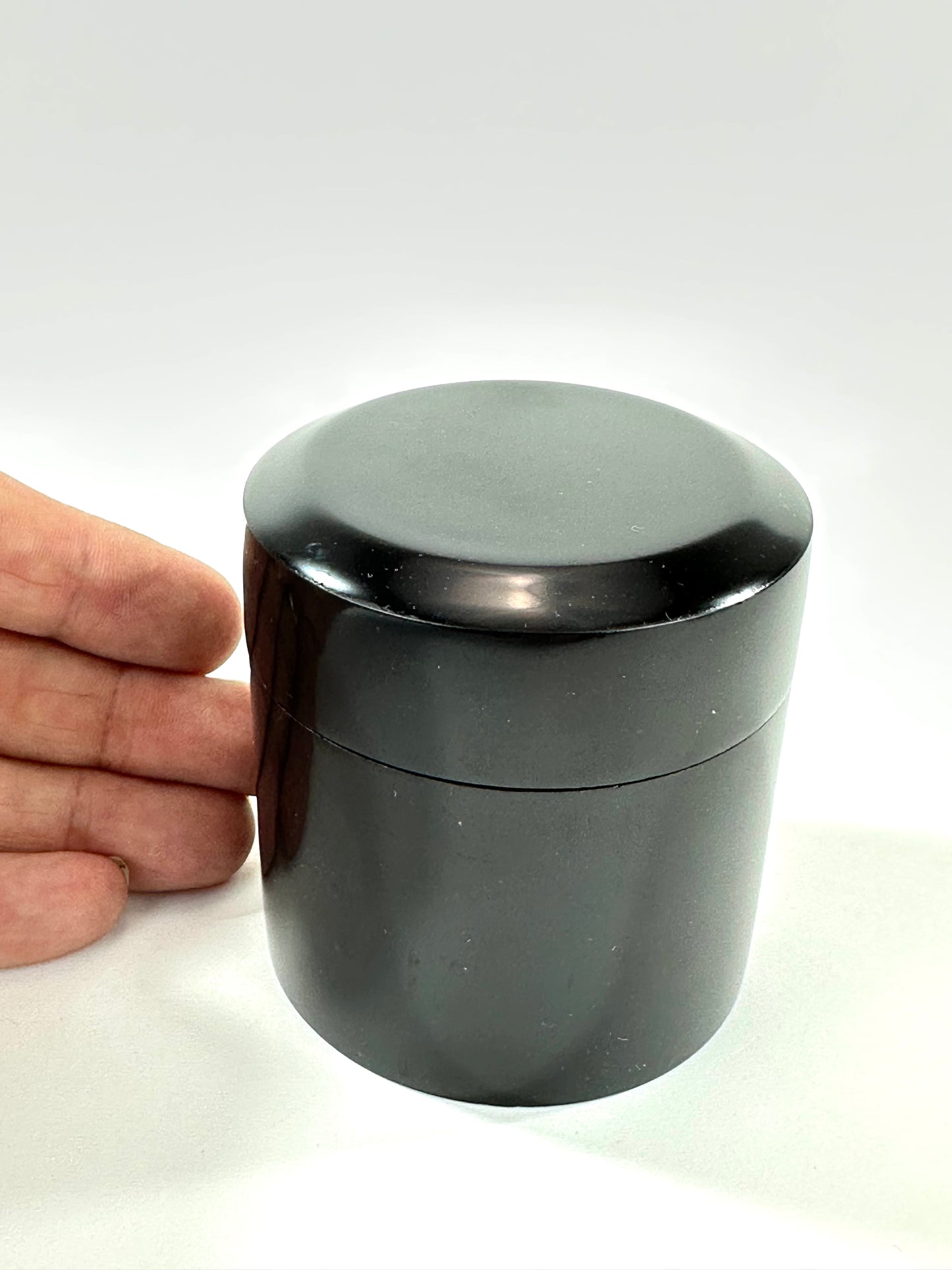 Japanese Fubuki Natsume Black Lacquer Cylindrical Tea Caddy Chanoyu