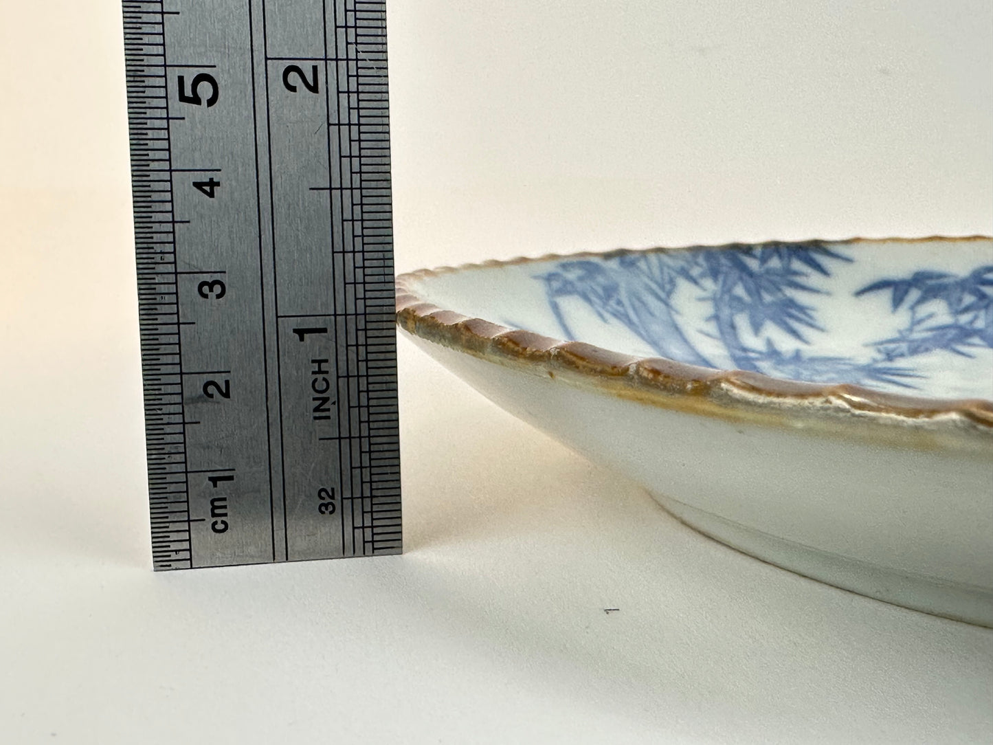 Antique Japanese Imari Blue & White Scalloped Bowl Bamboo Garden Scene 7.25"W