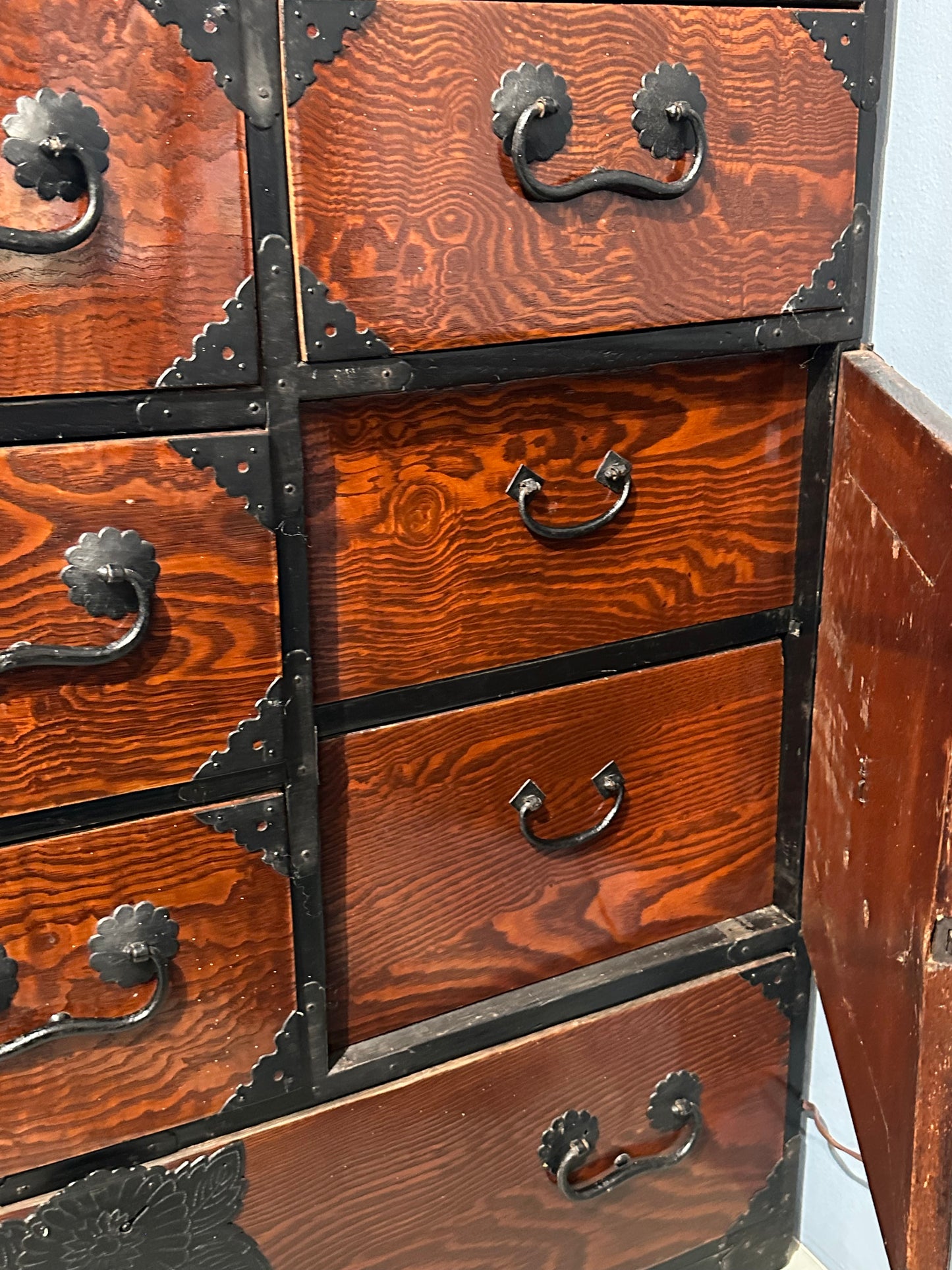 Antique Japanese Sendai Ishodansu Clothing Tansu Keyaki & Sugi Chest 39"H LS#124