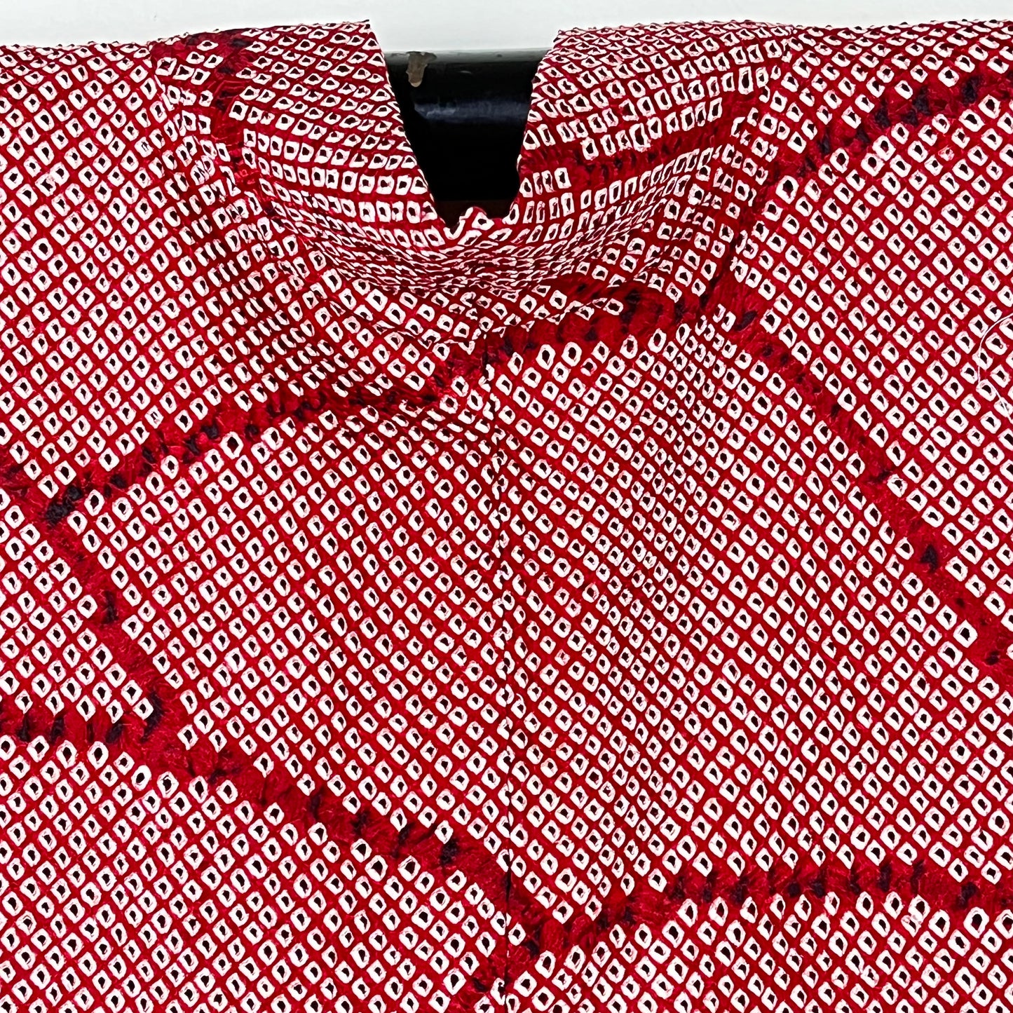Vintage Japanese Silk Haori Coat in Shibori Tie-dye Bright Red Fan Pattern 28"L