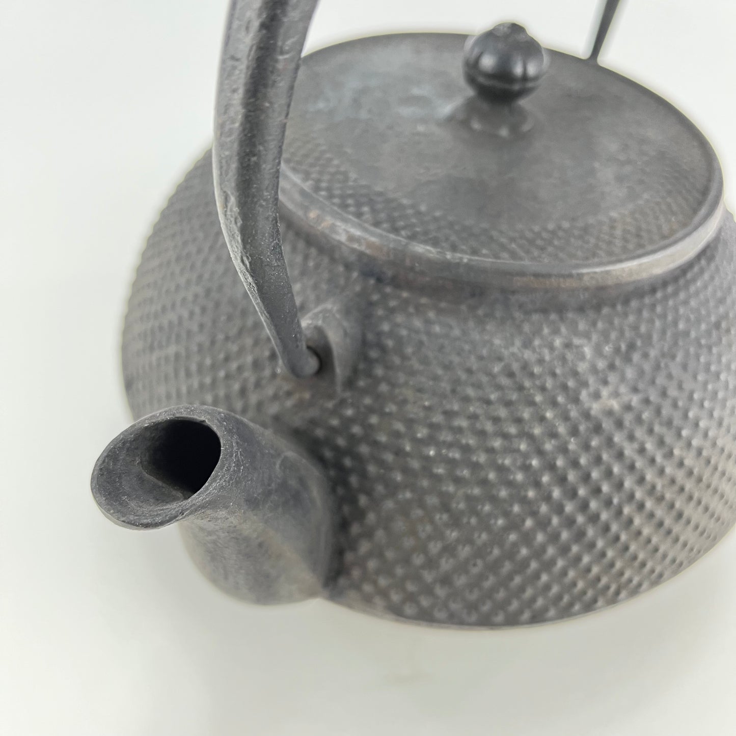 Antique (C.1930) Japanese Iron Kettle Tetsubin Fully Restored Functional 8” Diameter