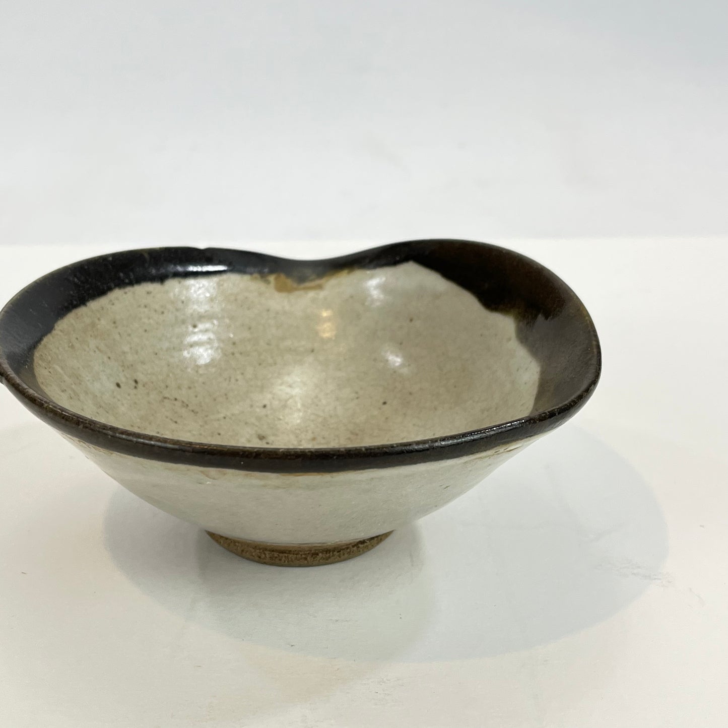 Tea Ceremony Chawan Korean Style Tea Bowl w/ Spout