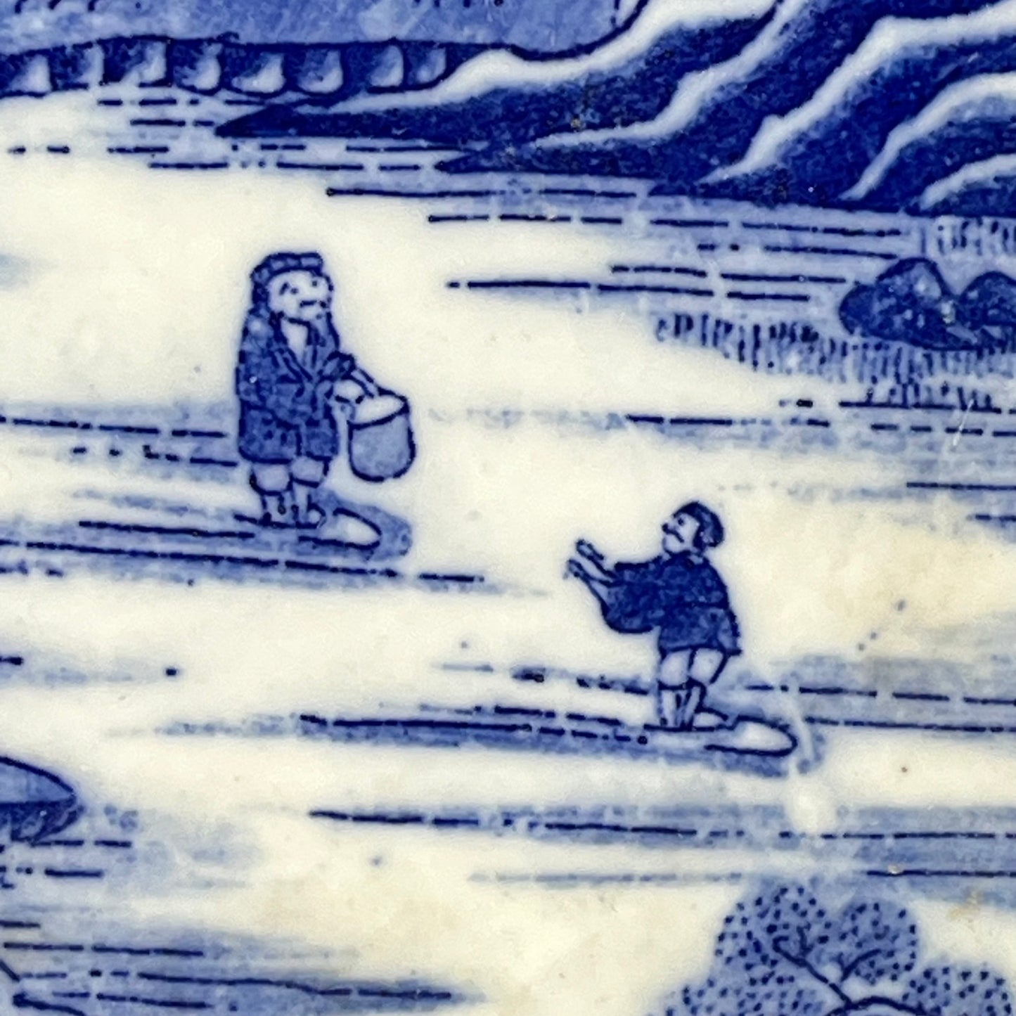 Antique Meiji Era Japanese Hexagonal Ceramic Imari Plate 10”