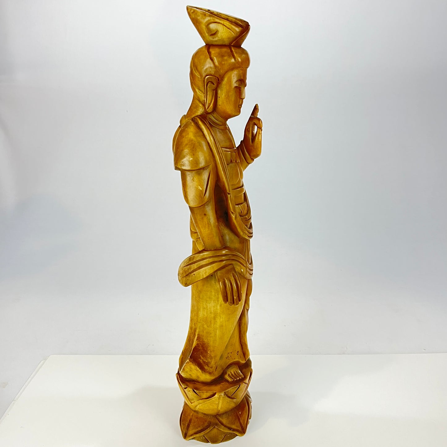 Vintage Japanese Hand Carved Statue of Quan-Yin Kannon Wood 11"