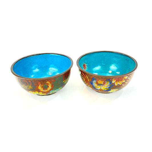Chinese Cloisonné Bowl Set of Flowers & Blue Intirior 4"
