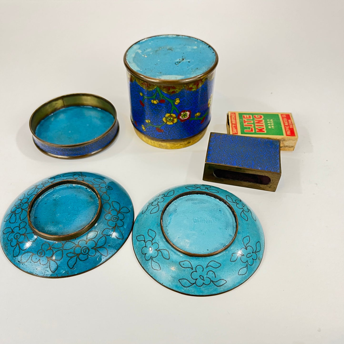 Antique Chinese Cloisonné Smoke Set Blue 4pc 5"