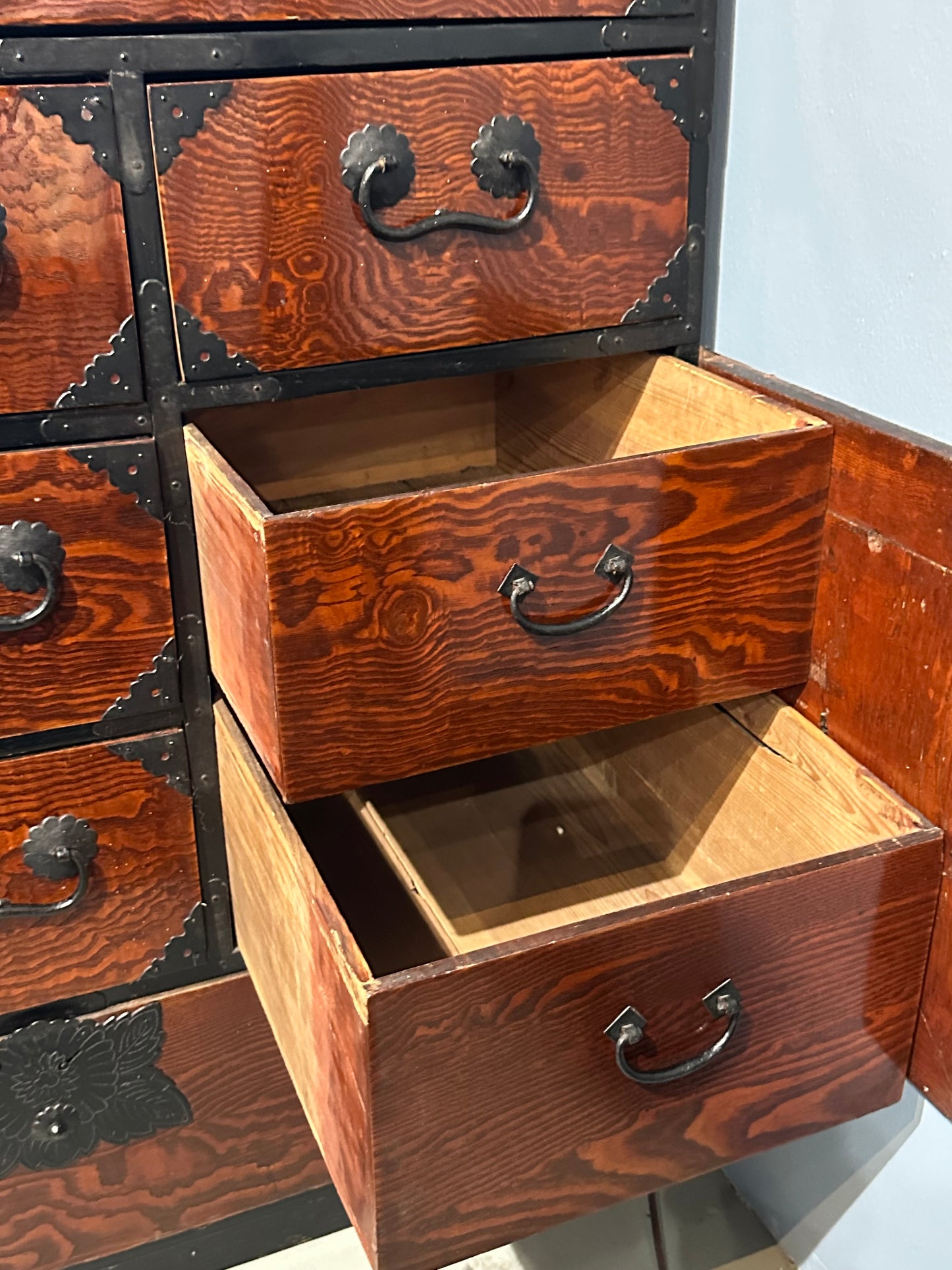 Antique Japanese Sendai Ishodansu Clothing Tansu Keyaki & Sugi Chest 39"H LS#124