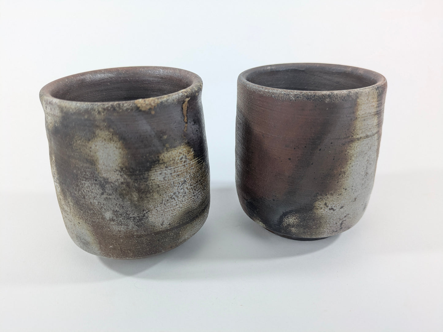 Japanese Bizen Ware Yunomi Tea Cup Pair Wood Fired Hidasuki Goma Ash Glaze Showa 3"H