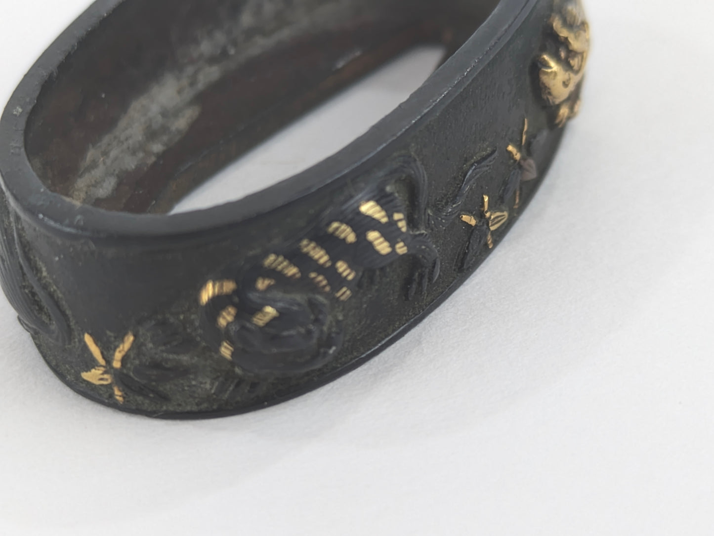 Antique Japanese Edo-Period Sword Katana Fuchi & Kashira Samurai in Gold on Shakudō,