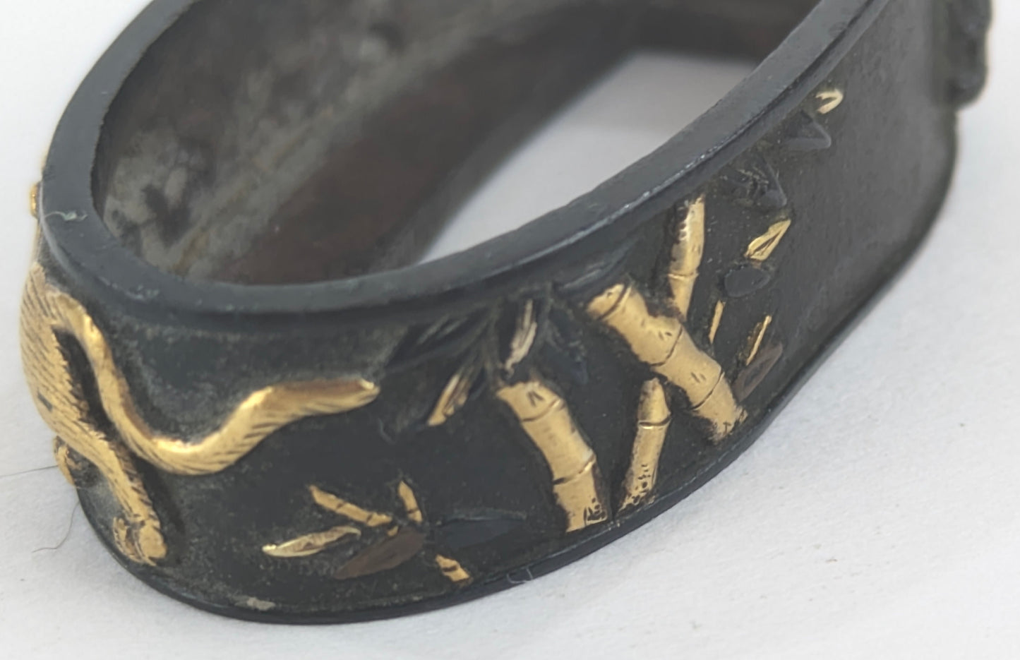 Antique Japanese Edo-Period Sword Katana Fuchi & Kashira Samurai in Gold on Shakudō,