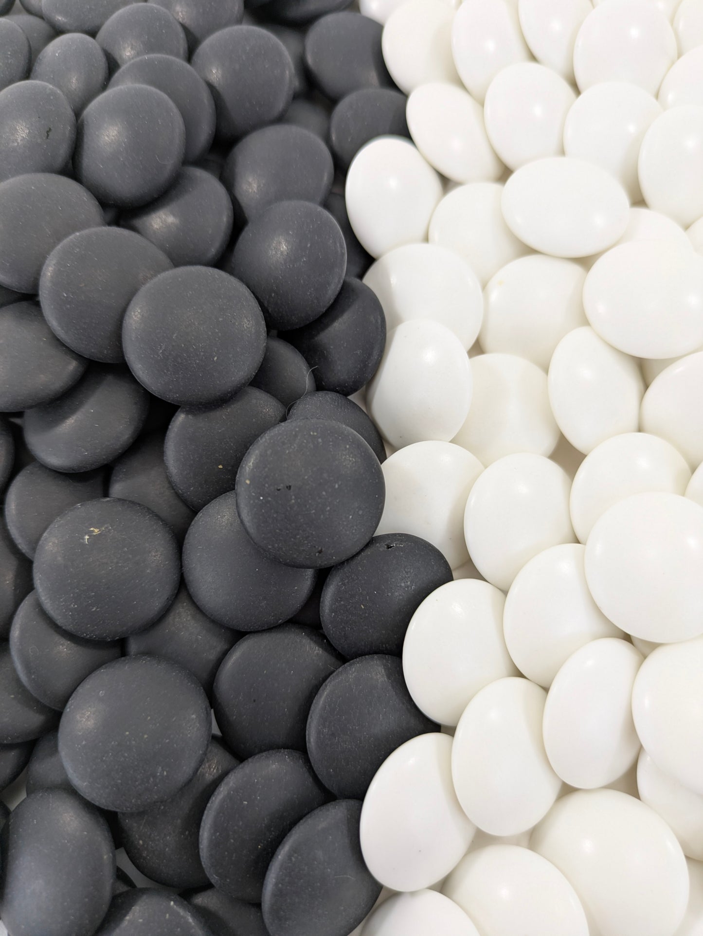 Vintage Go Stones Full Set of Glass Black & White