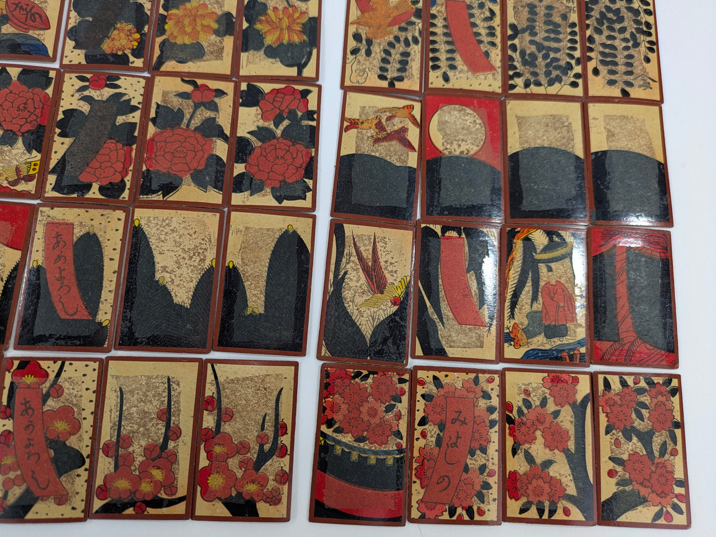 Vintage Compleate Set of Hanafude Cards w/ Kiri Wood Box