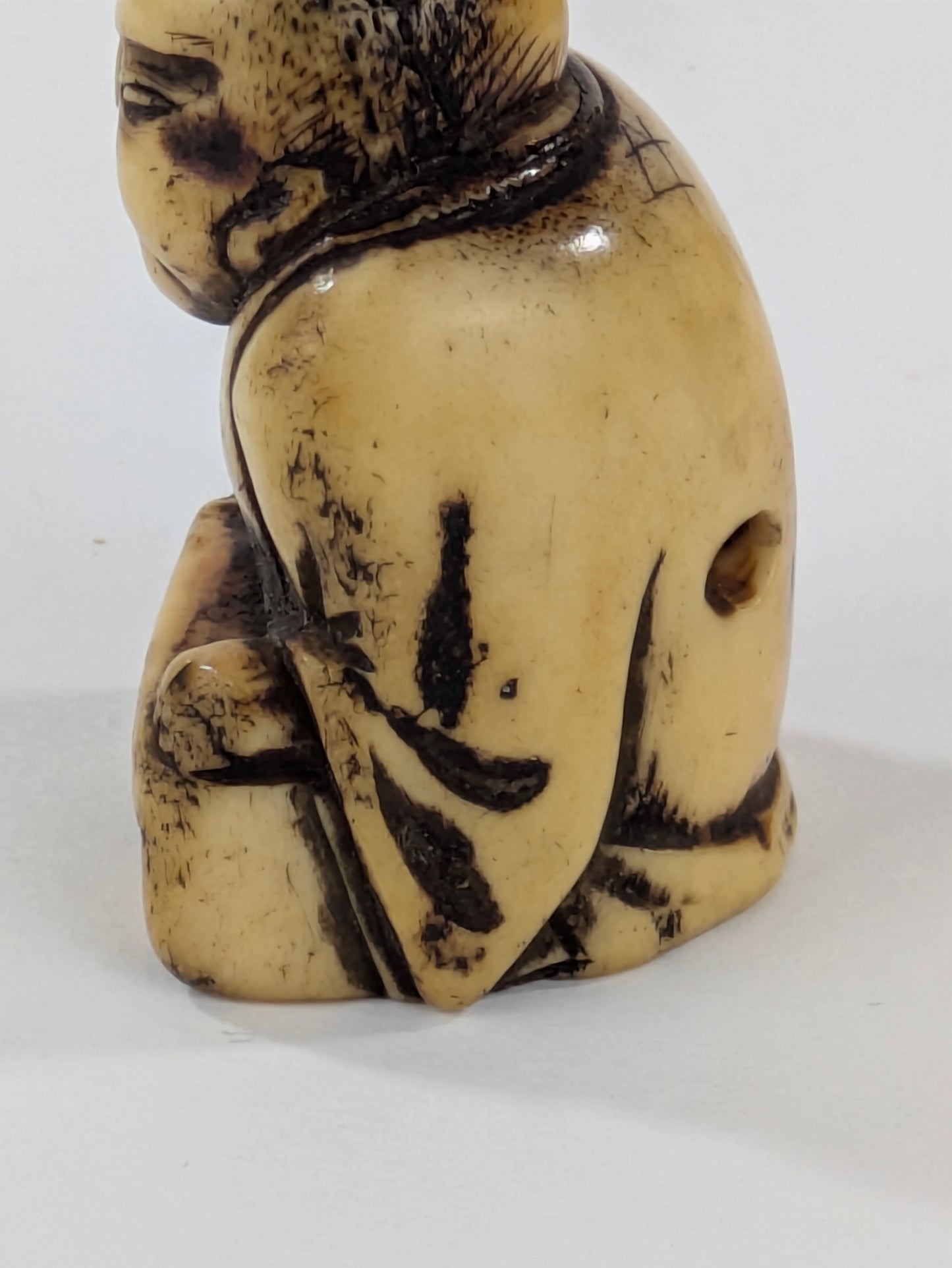 Antique Japanese Edo Period Man Sitting At Writing Desk Netsuke in Antler 1.5"