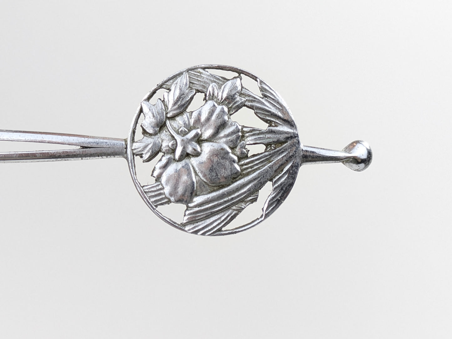 Antique Japanese Round Kanzashi Geisha Hairpiece Silver Peony Blossom Tassels 7" Hairpin Mimikake Style