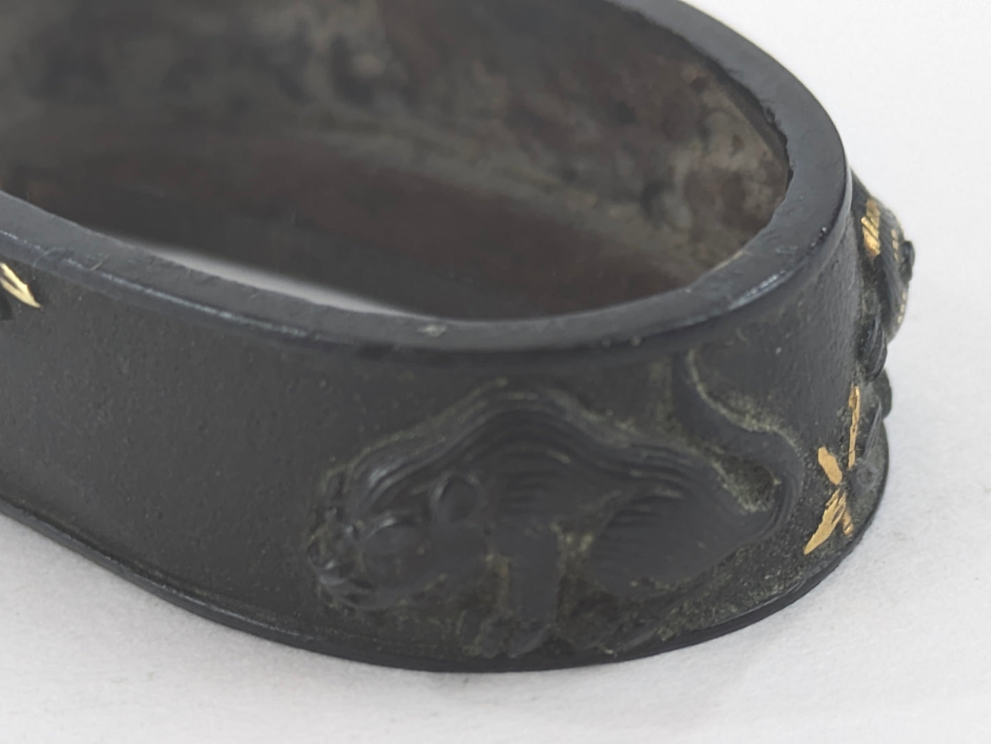 Antique Japanese Edo-Period Sword Katana Fuchi & Kashira Samurai in Gold on Shakudō,