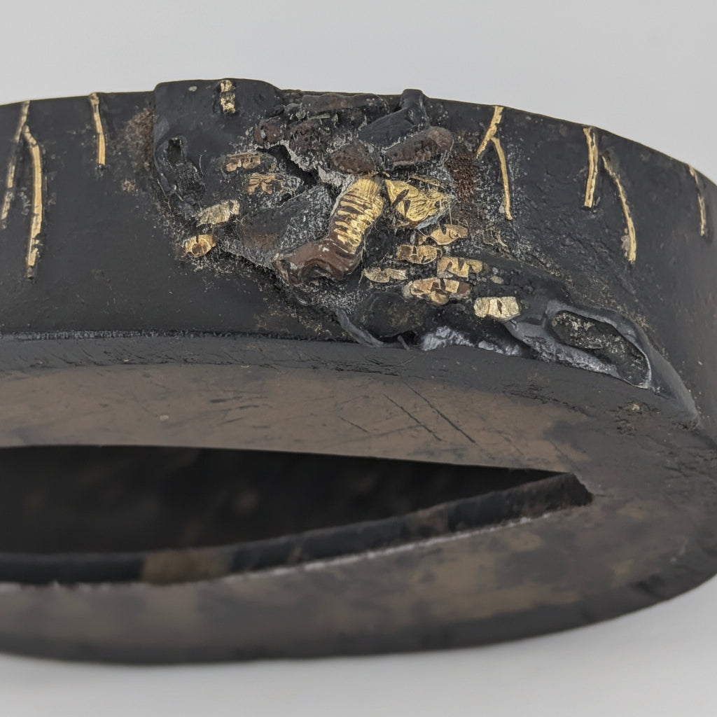 Antique Japanese Edo-Period Sword Katana Fuchi Samurai in Gold on Shakudō,