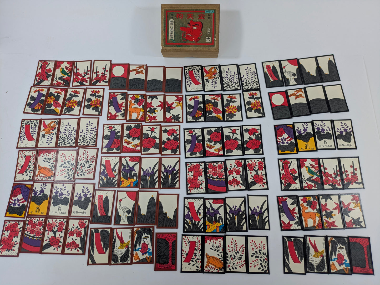 Vintage Compleate Set of Hanafude Cards w/ Kiri Wood Box