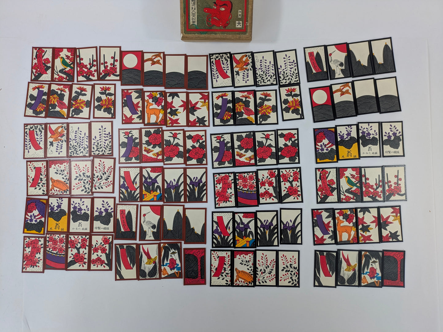 Vintage Compleate Set of Hanafude Cards w/ Kiri Wood Box