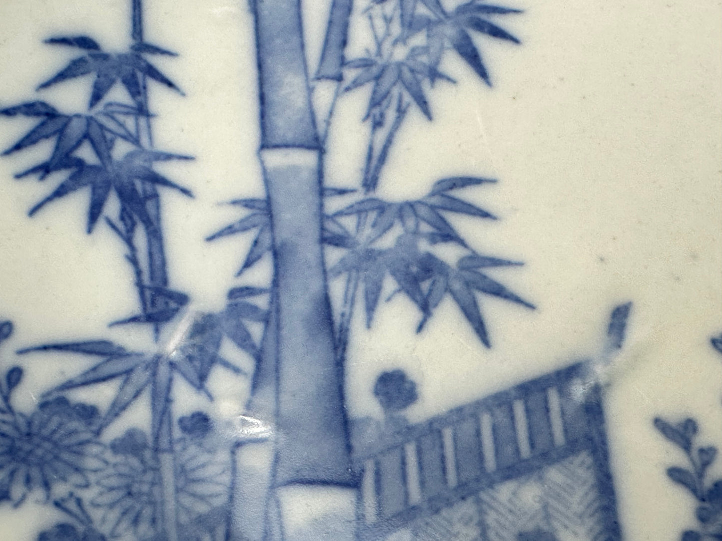 Antique Japanese Imari Blue & White Scalloped Bowl Bamboo Garden Scene 7.25"W