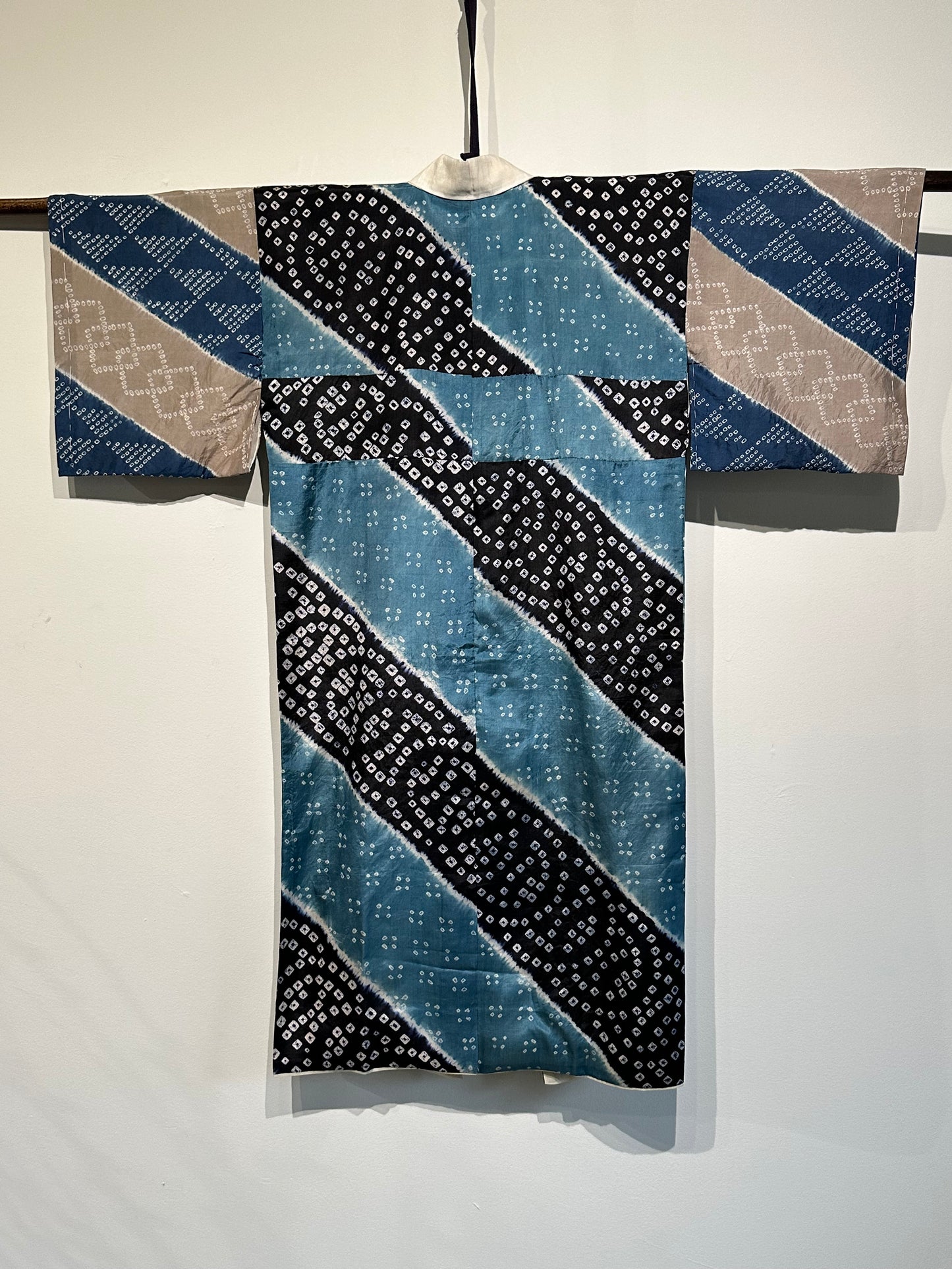 Japanese Silk Woman's Juban Kimono Shibori Tie Dye Turquoise & Navy