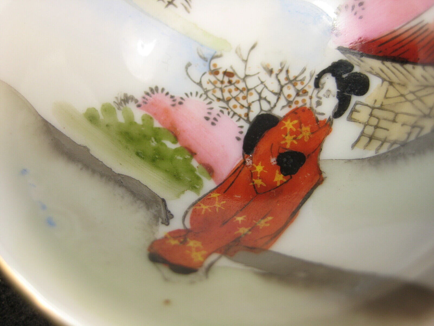 Antique Japanese C. 1925 Hand Painted Ceramic Sakazuki Sake Cup Kimono Geisha