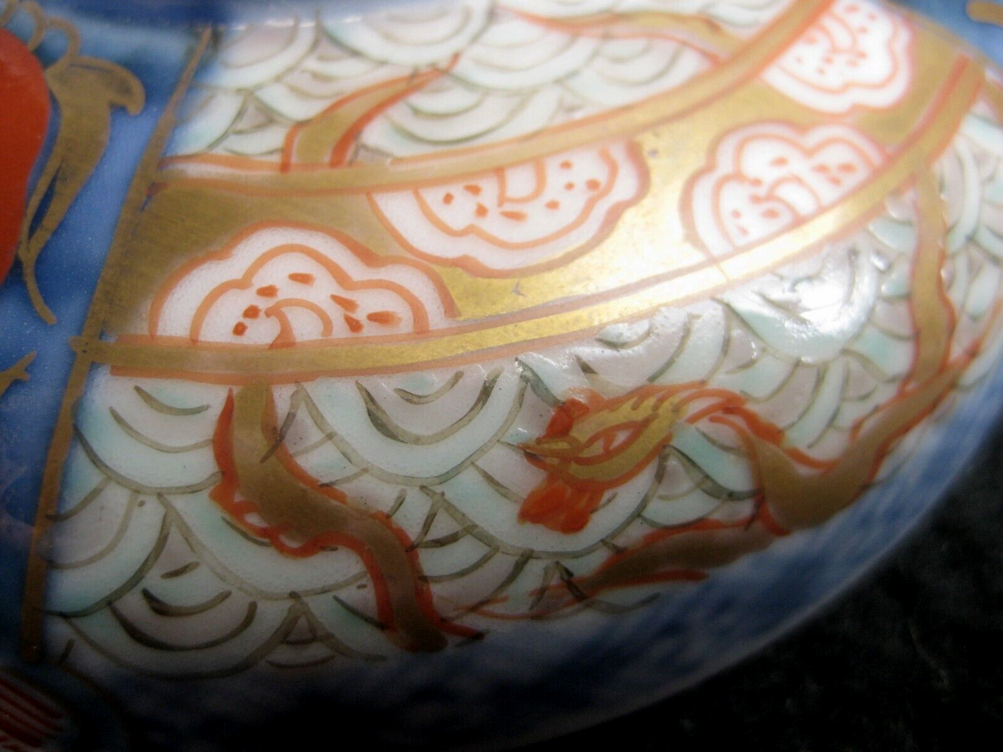 Antique Japanese (C. 1800) Lidded Ceramic Akai Imari Bowl Pheonix & Waves 4"