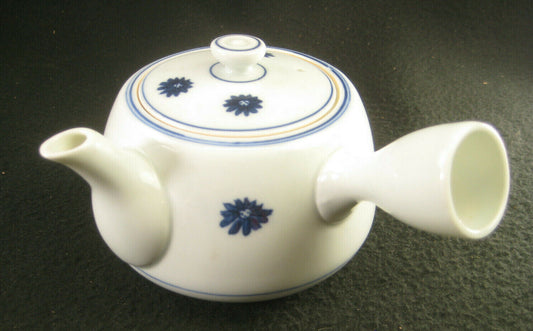 Vintage Signed Kyusu Ceramic Porcelain Tea Pot For Ocha Sencha Genmaicha