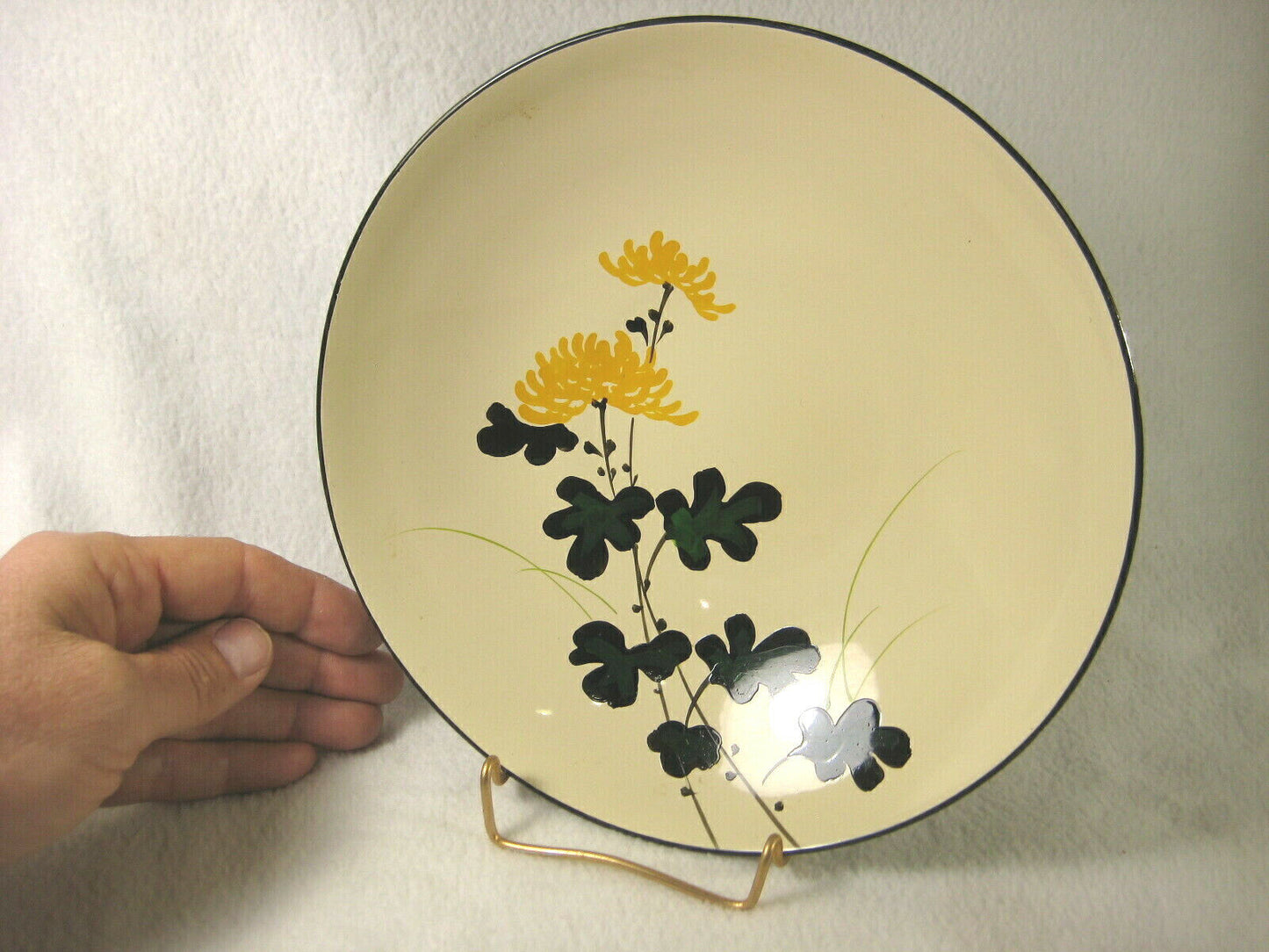 Vintage Japanese Hand Decorated Cdgc Bowl 8" Resin Cream W/ Yellow Flowers