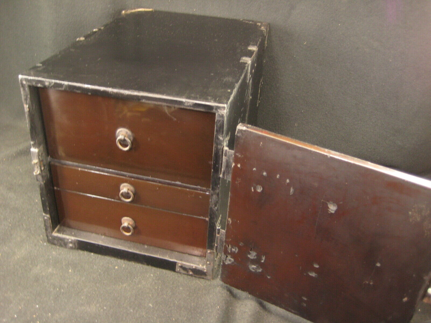 Antique Japanese Edo Era (C.1750) Black Lacquer Double Ended Tansu Chest