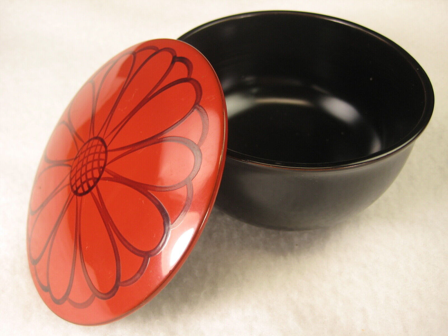 Vintage Japanese Wooden Lacquered Yunomi Sencha Lidded Tea Cup